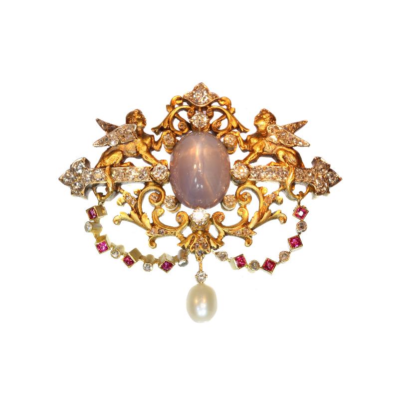 Fine French Antique Star Sapphire and Diamonds 18 Karat Yellow Gold Brooch, 1860 For Sale
