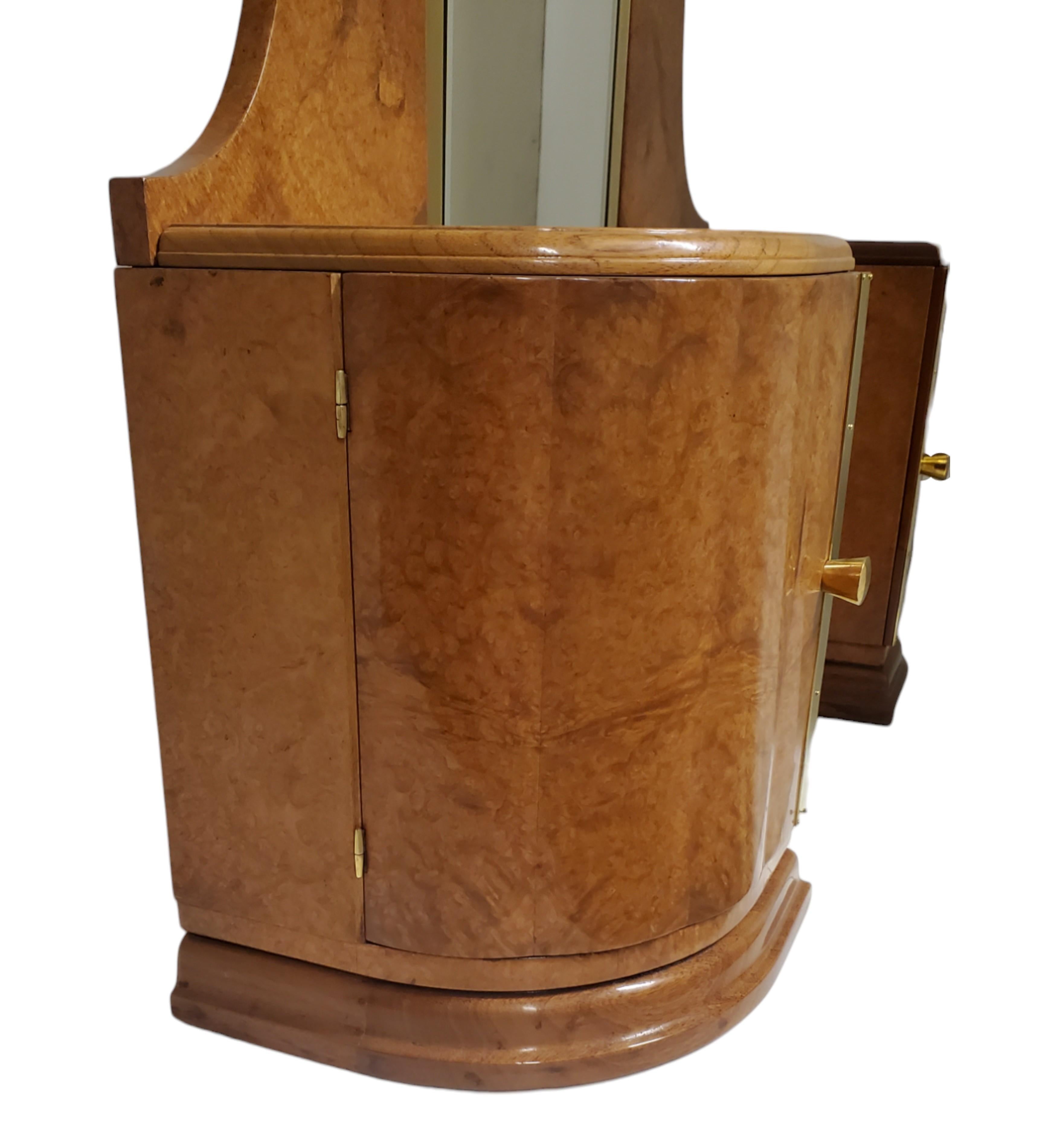Fine French Art Deco amboyna vanity/ dressing table w/ brass trim For Sale 7