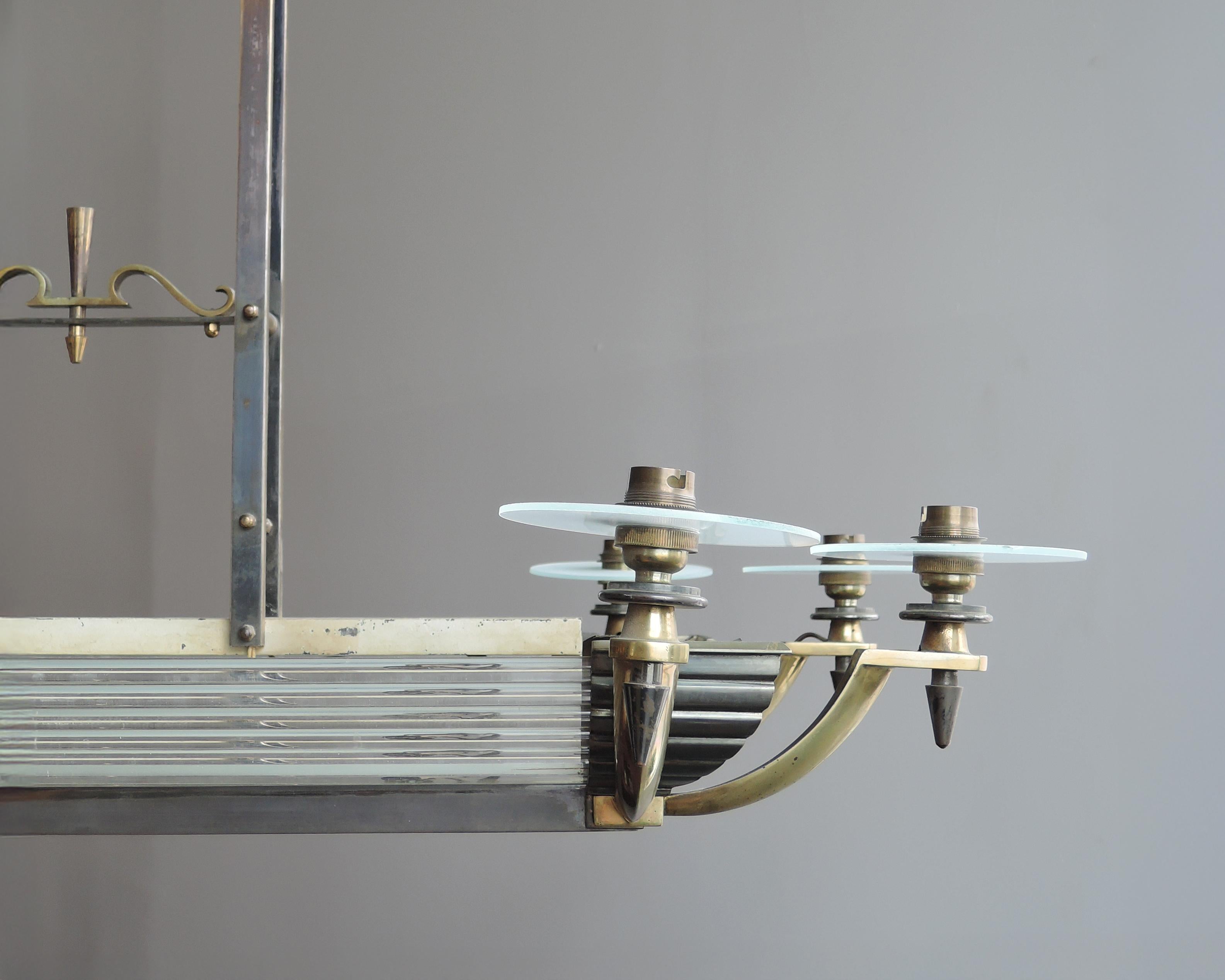 Fine French Art Deco Brass and Glass Chandelier by Petitot For Sale 1