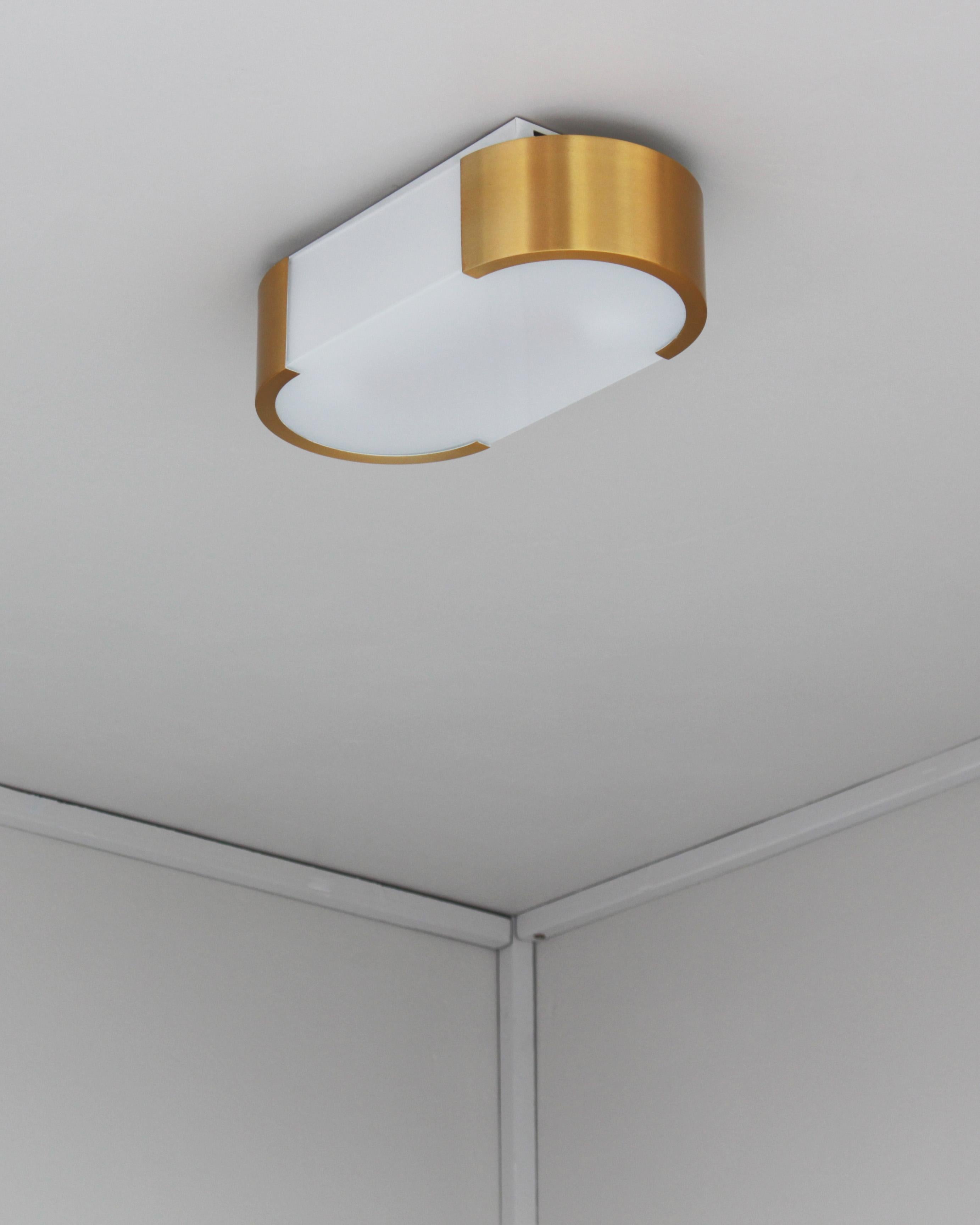 Lampada da soffitto o da parete in bronzo e vetro Art Déco francese di Perzel In condizioni buone in vendita a Long Island City, NY