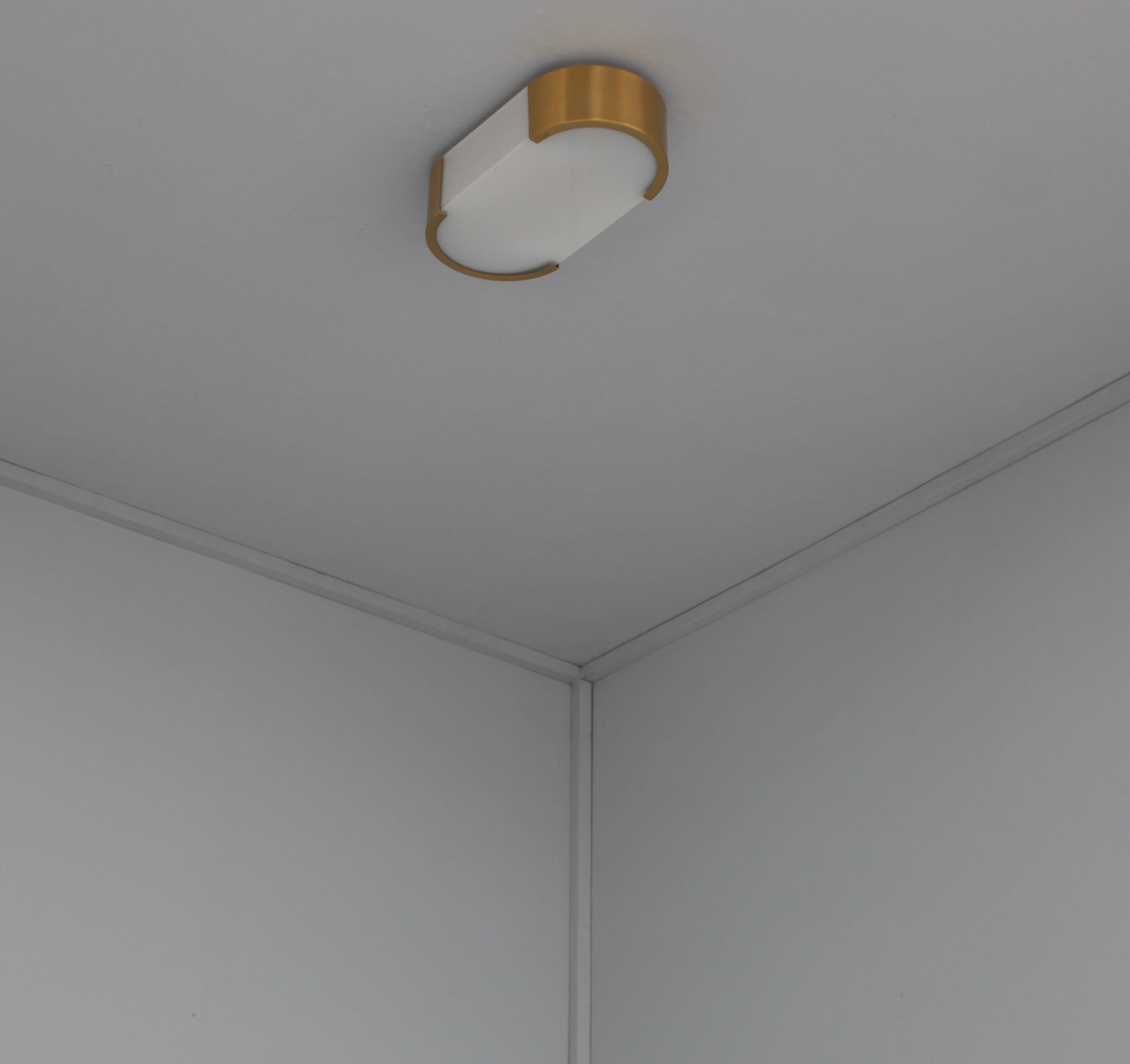 Lampada da soffitto o da parete in bronzo e vetro Art Déco francese di Perzel in vendita 7