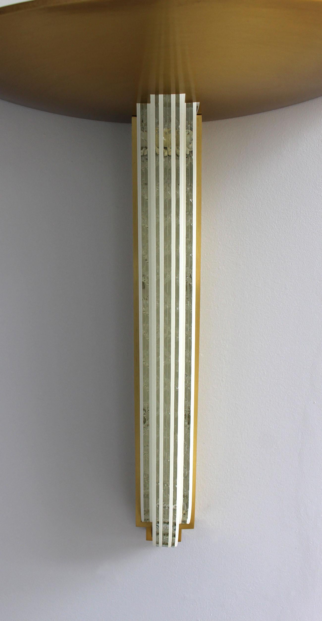 Fine French Art Deco Bronze and Glass Wall Light by Perzel, '2 Available' For Sale 9