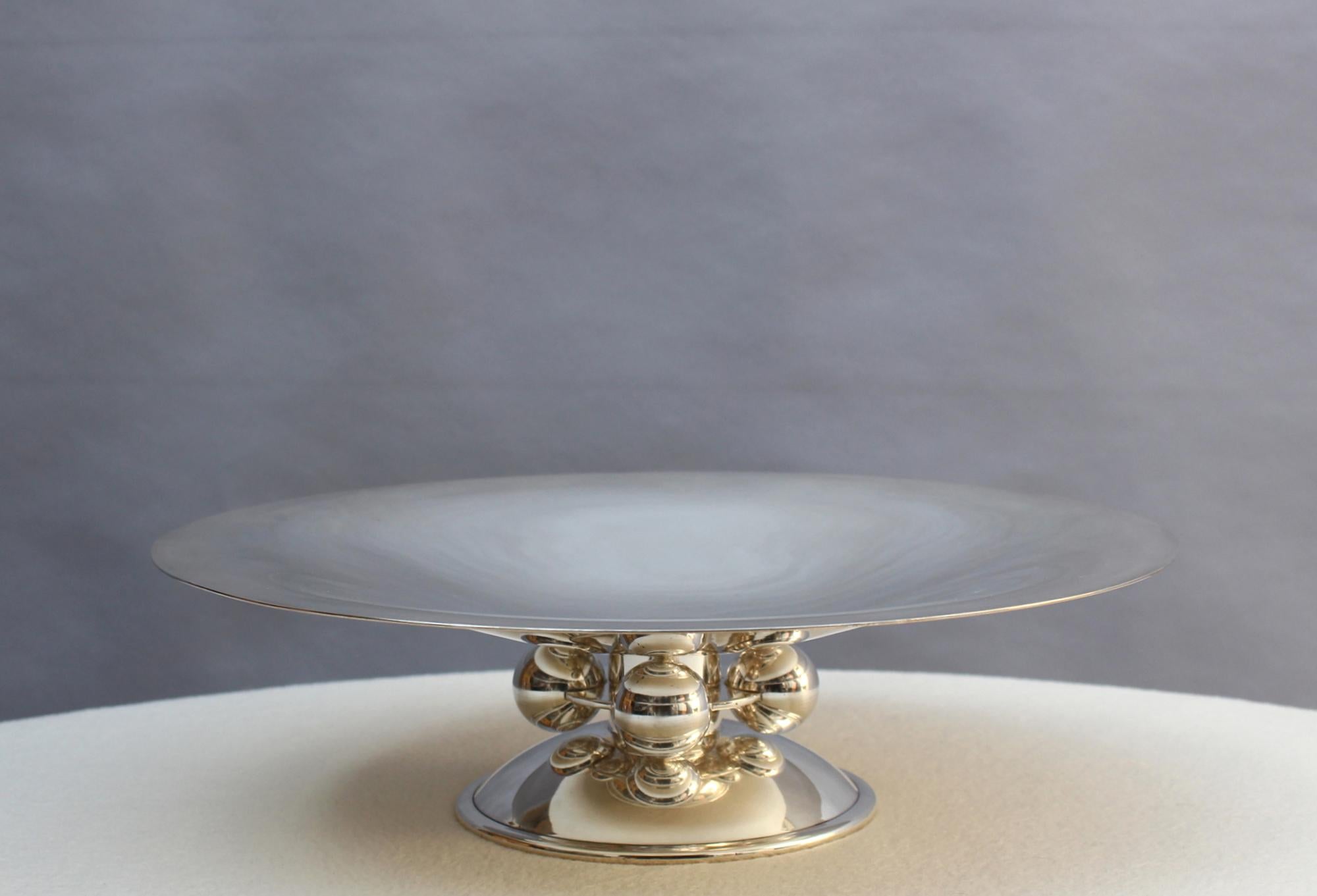 Fine French Art Deco Centerpiece by Luc Lanel for Christofle For Sale 6
