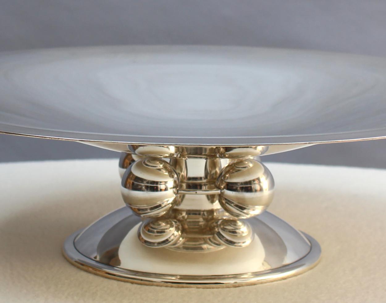 Fine French Art Deco Centerpiece by Luc Lanel for Christofle For Sale 8