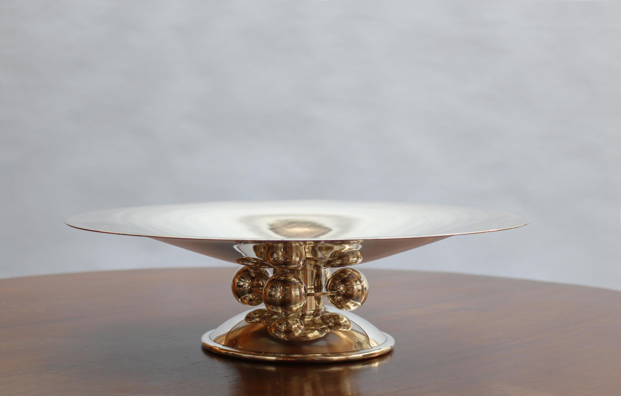 Fine French Art Deco Centerpiece by Luc Lanel for Christofle In Good Condition For Sale In Long Island City, NY