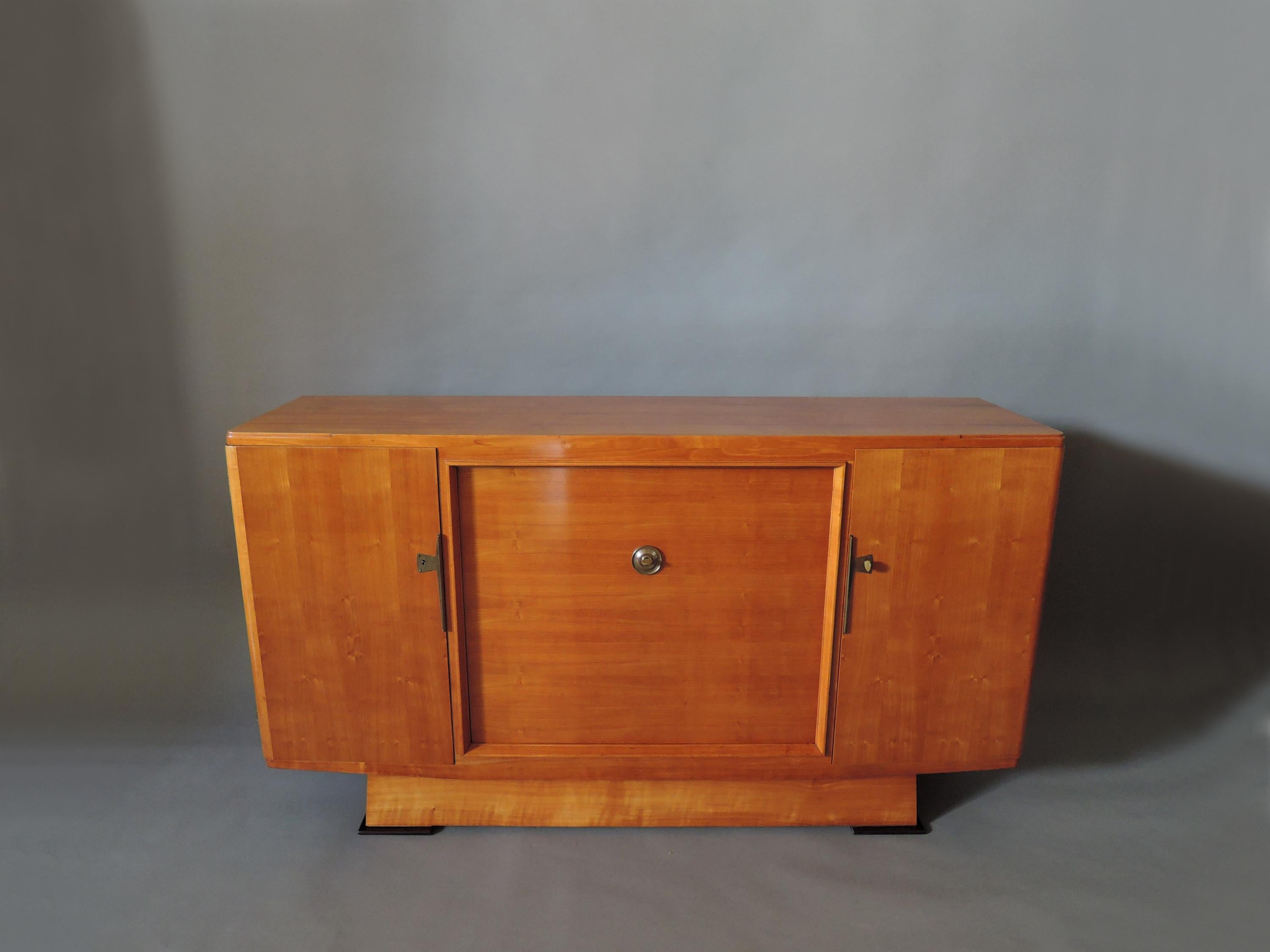 Fine French Art Deco Cherrywood Buffet by Maxime Old In Good Condition For Sale In Long Island City, NY