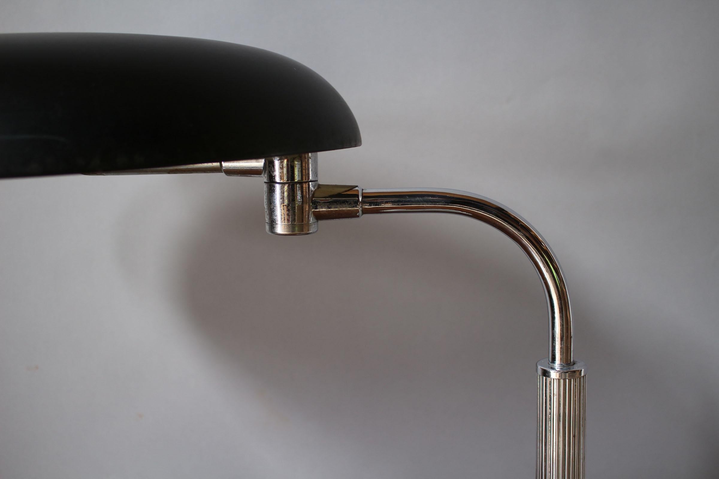 Fine French Art Deco Chrome and Lacquered Desk Lamp 5