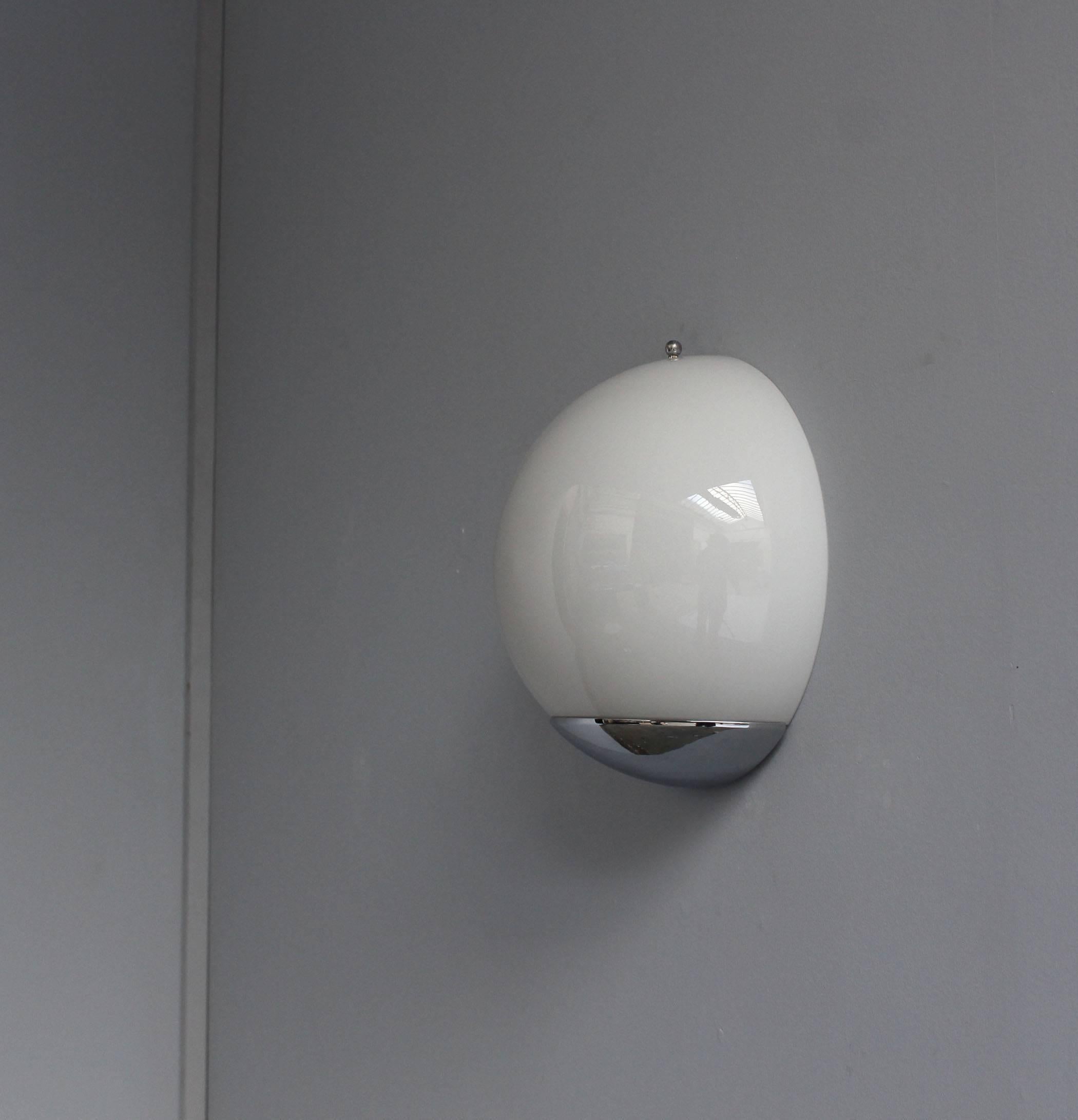 Mid-20th Century Fine French Art Deco Enameled Glass and Chrome Sconce by Perzel For Sale