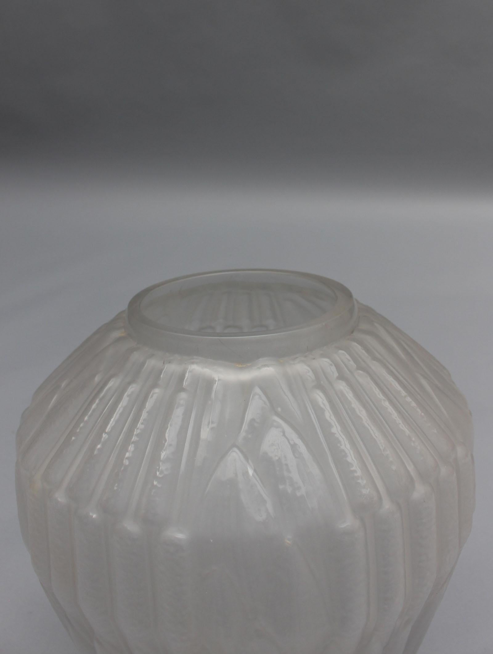 Mid-20th Century Fine French 1930s Frosted Glass 