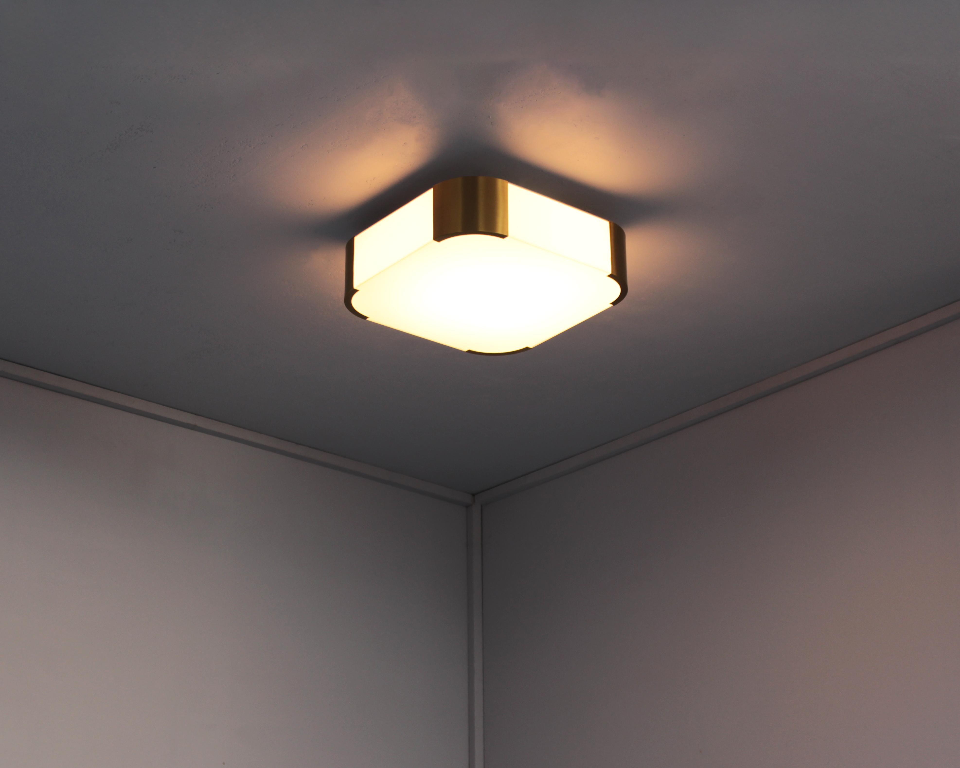 Fine French Art Deco Glass and Bronze Ceiling or Wall Light by Perzel In Good Condition For Sale In Long Island City, NY