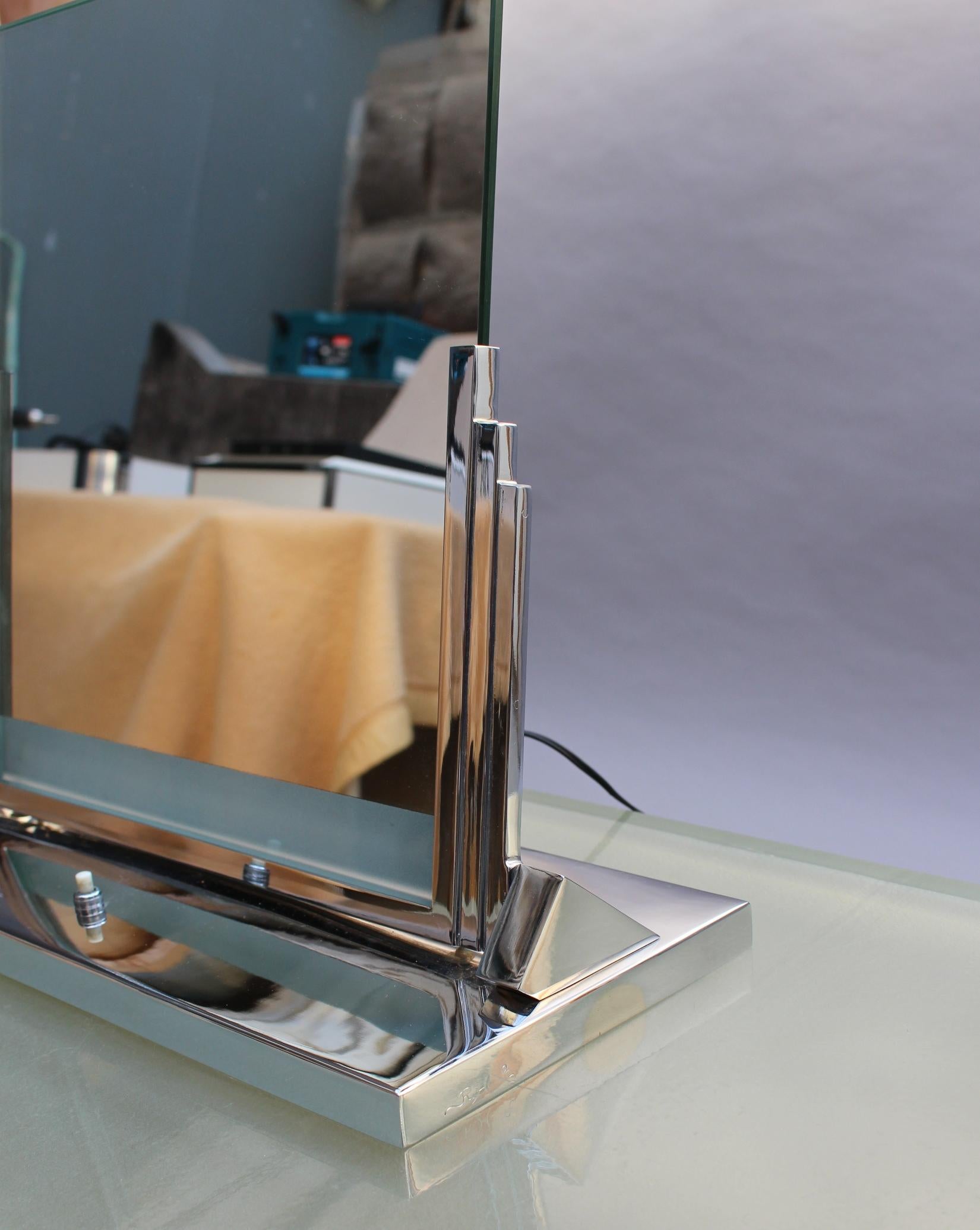 Französischer beleuchteter Chrom-Tischspiegel im Art-déco-Stil im Angebot 4