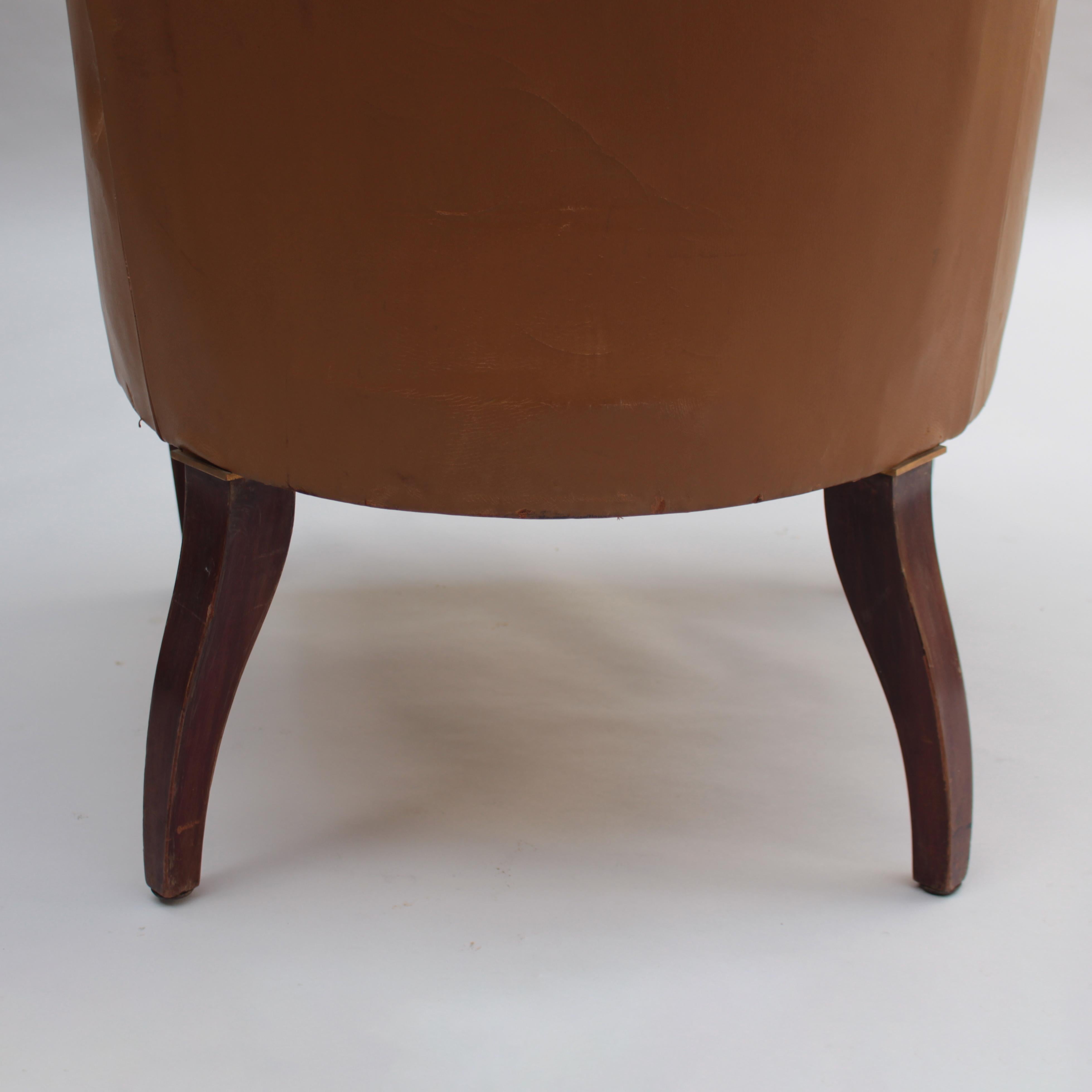 Fine French 1950s Mahogany and Leather Armchair by Jacques Quinet For Sale 3