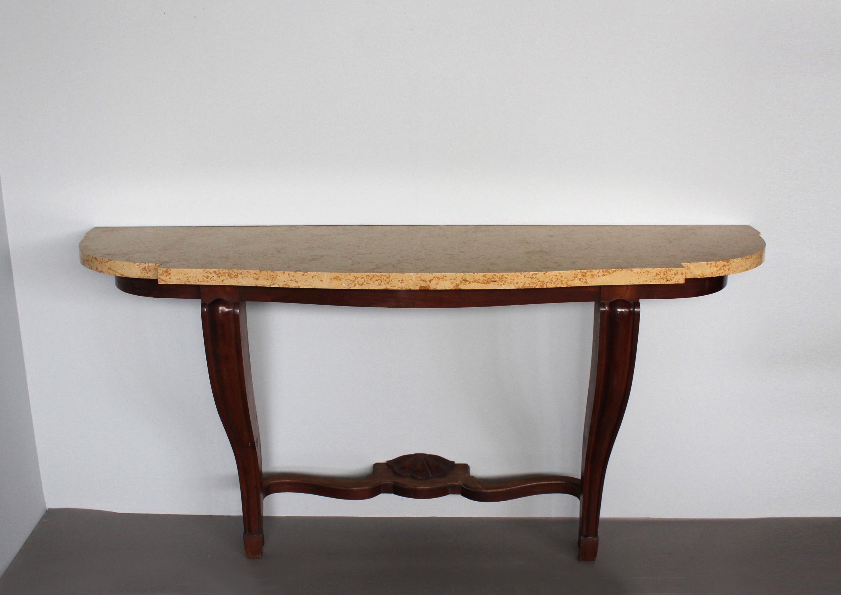 Francese Raffinata console francese Art Deco in mogano e marmo alla maniera di Arbus in vendita