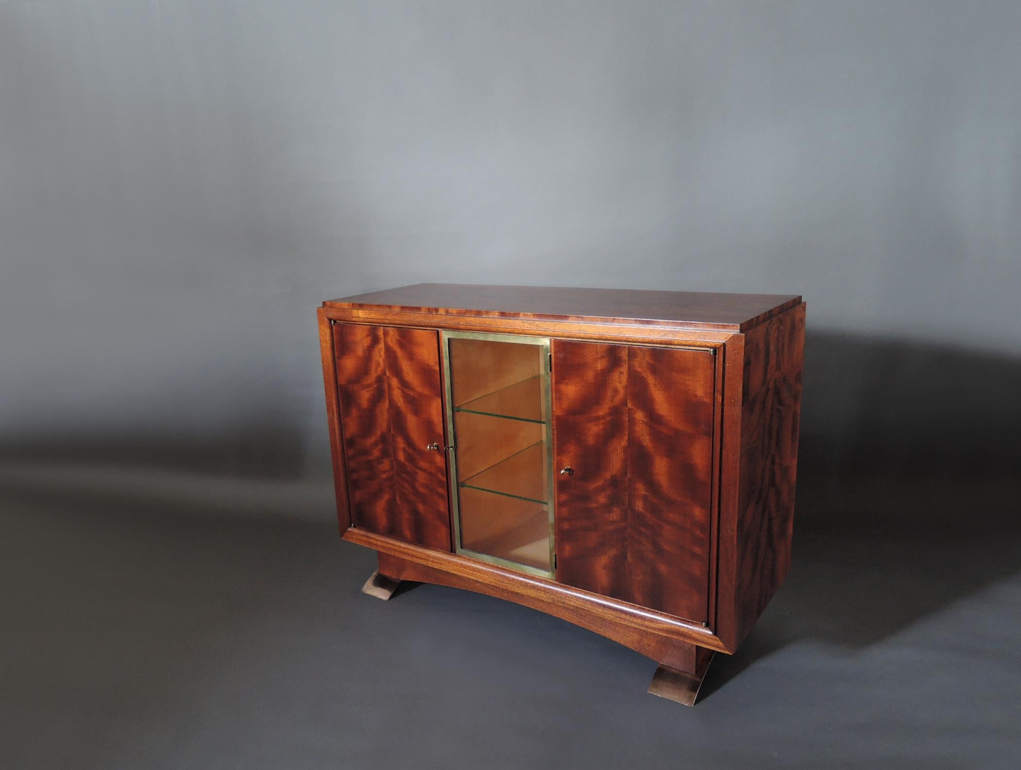 Mid-20th Century Fine French Art Deco Mahogany Buffet by Albert Guenot for 