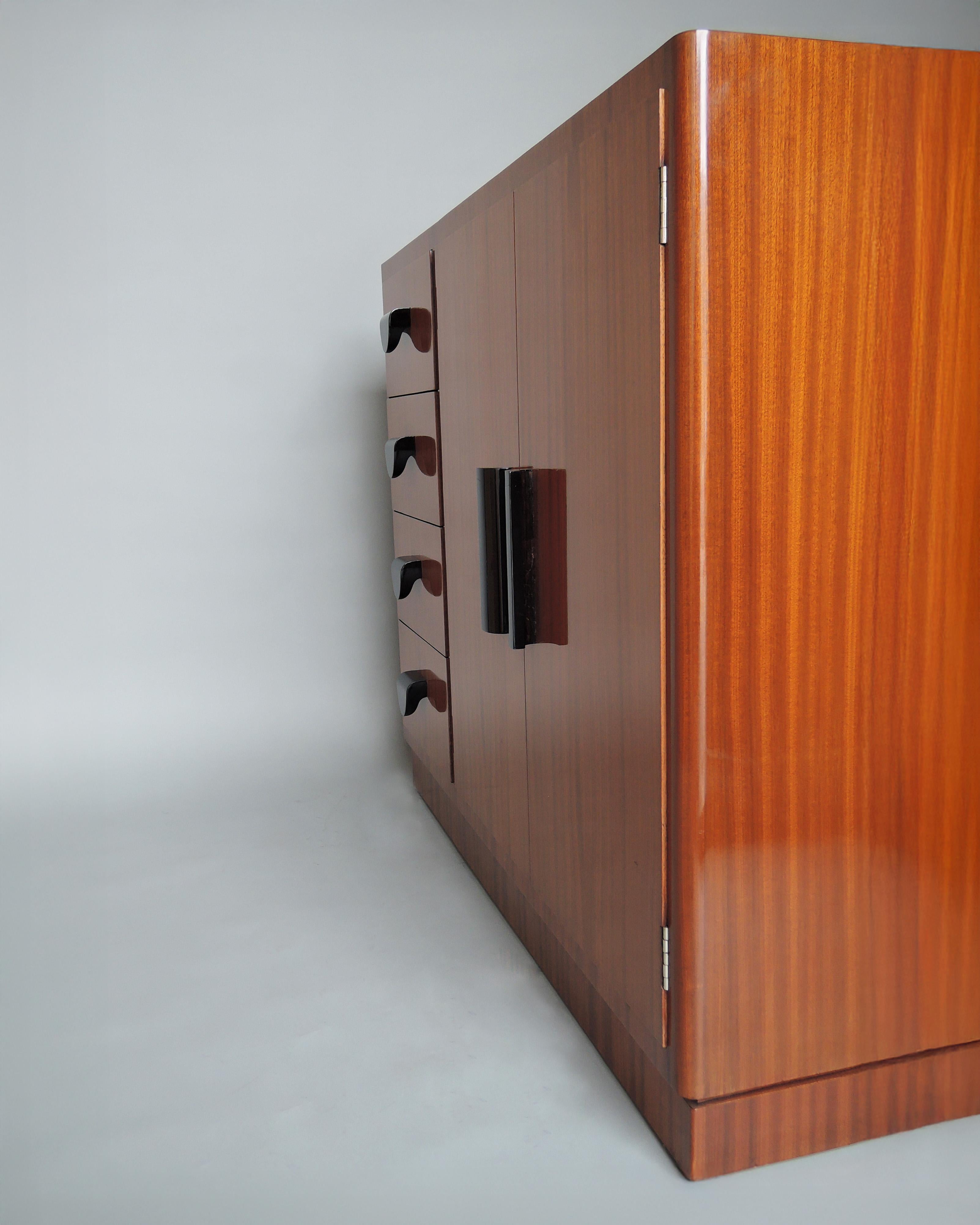 Mid-20th Century Fine French Art Deco Mahogany Buffet by Lahalle & Levard For Sale