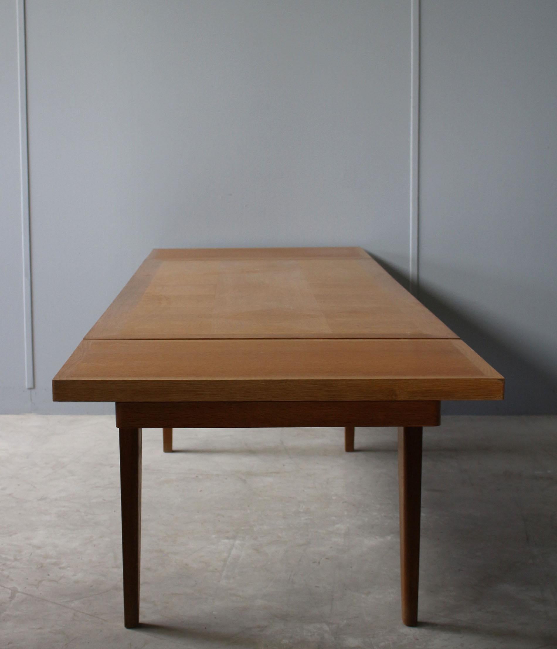 Fine French Art Deco Oak Table by P. Bloch and Charles Dudouyt  For Sale 3
