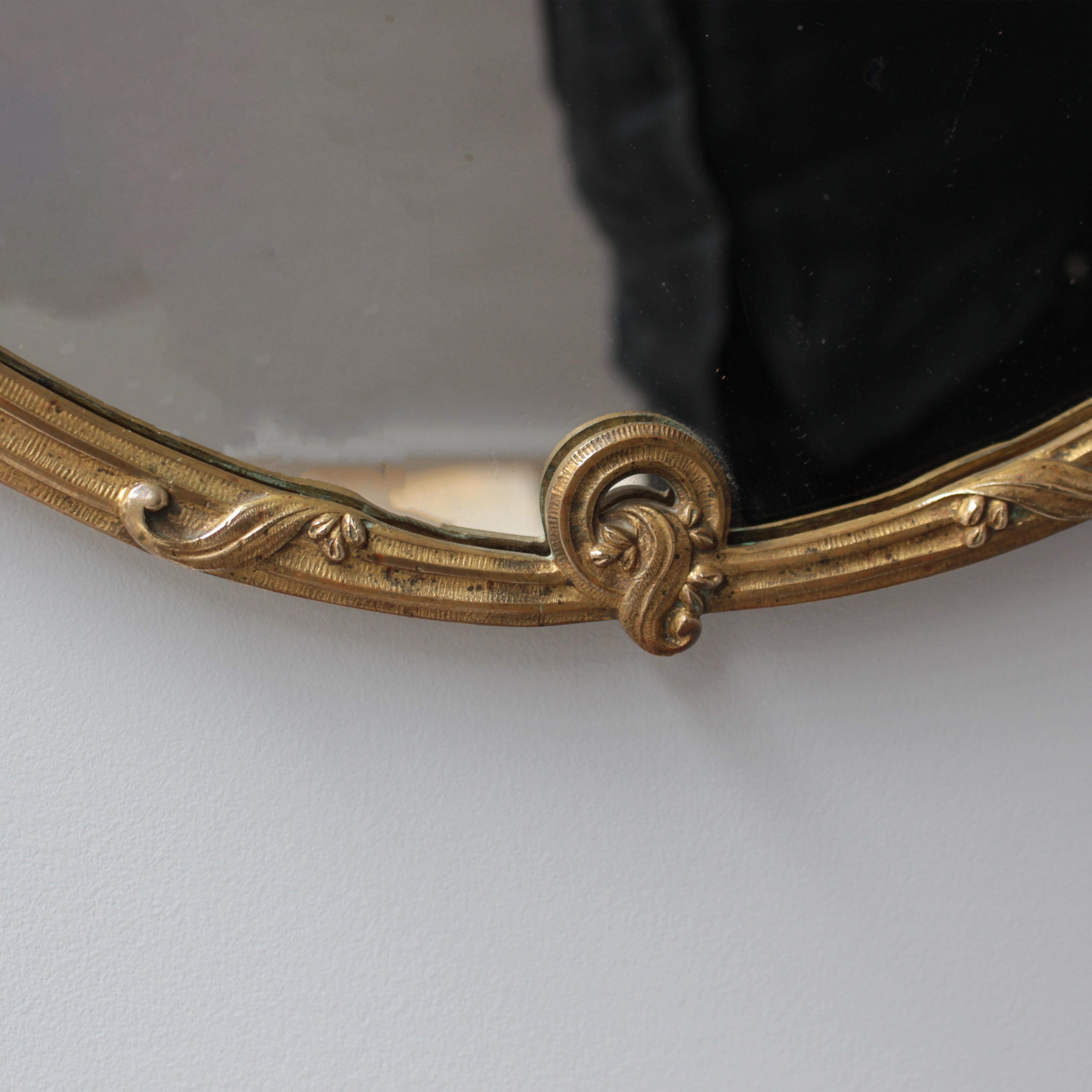 Fine French Art Deco Oval Mirror with a Solid Brass Frame For Sale 5