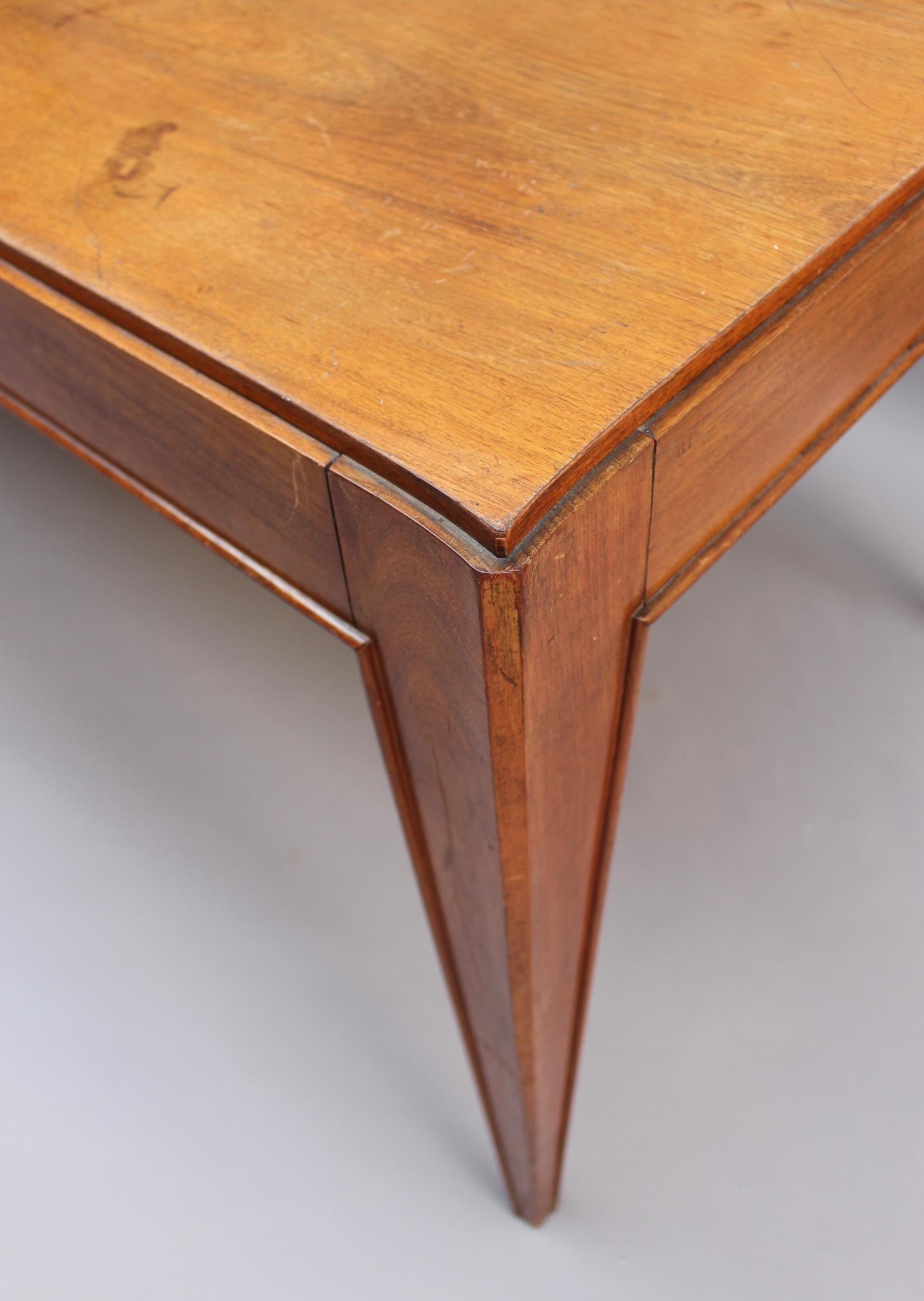 Fine French Art Deco Palisander Dining/Writing Table Attributed to Dominique For Sale 8