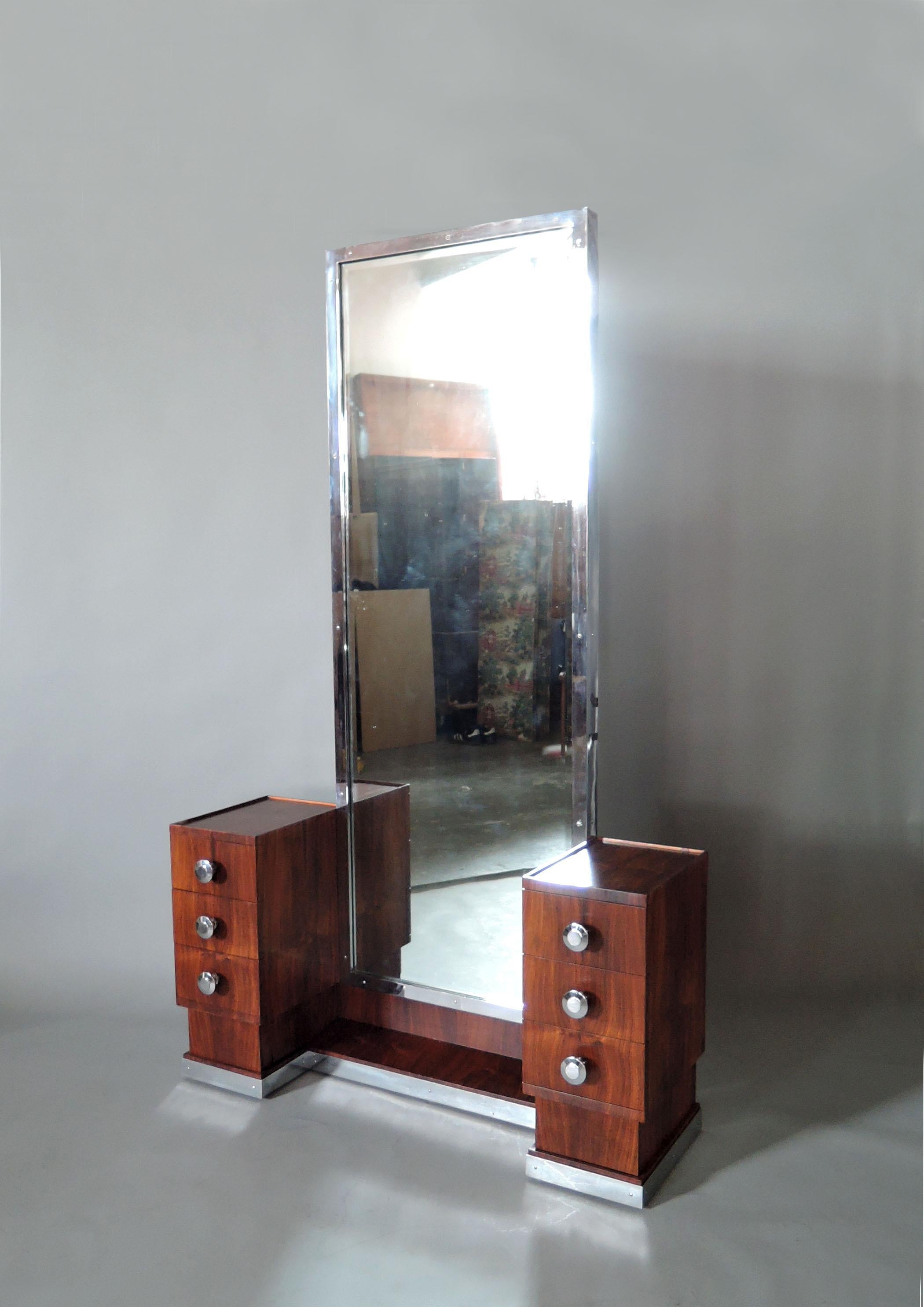 Coiffeuse / Vanity en bois de rose Art déco français Bon état - En vente à Long Island City, NY