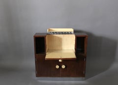 Pequeño bar Art Decó francés