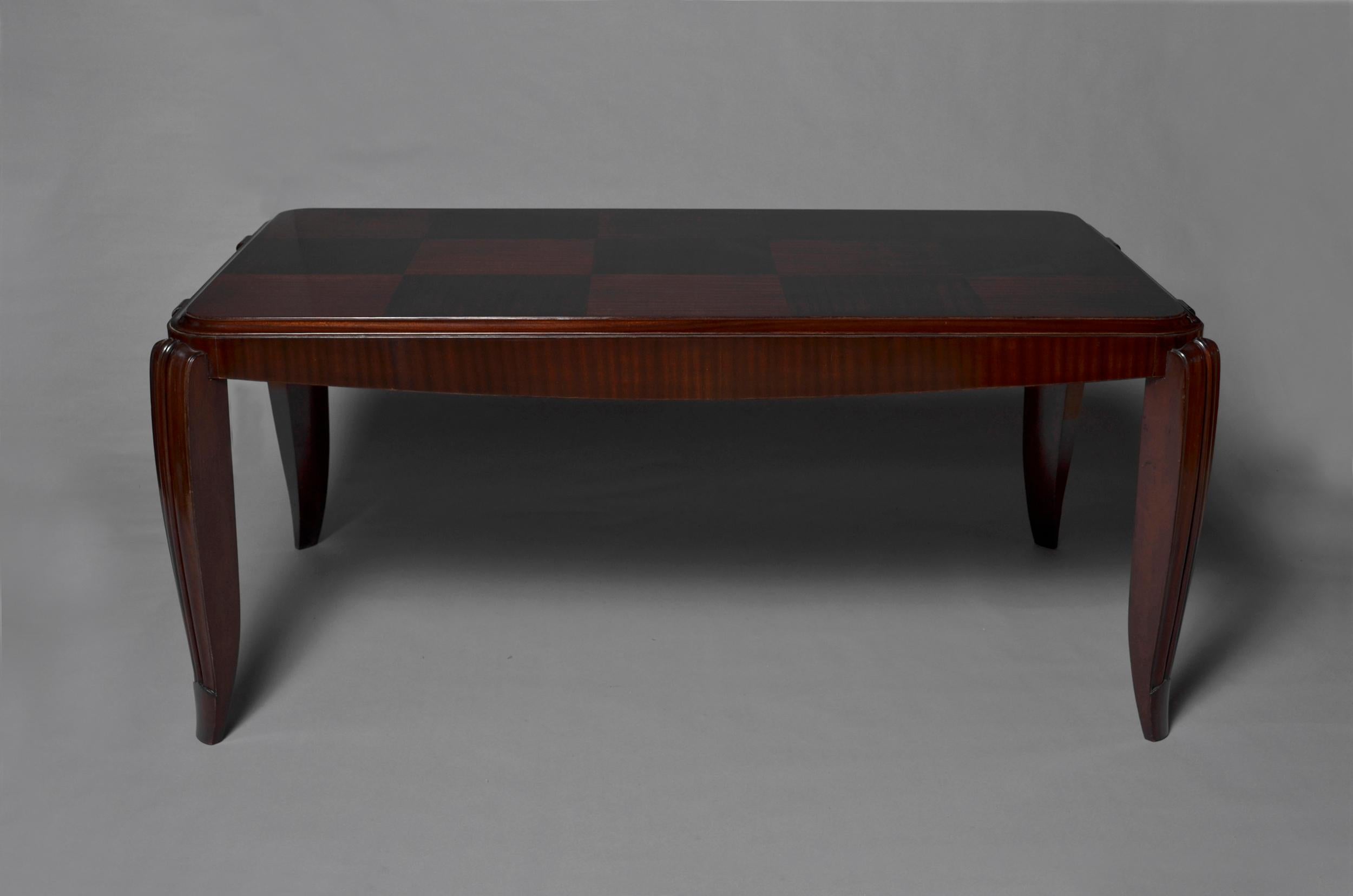 Mid-20th Century A Fine French Art Deco Mahogany Dining Table in the manner of Jean Pascaud For Sale