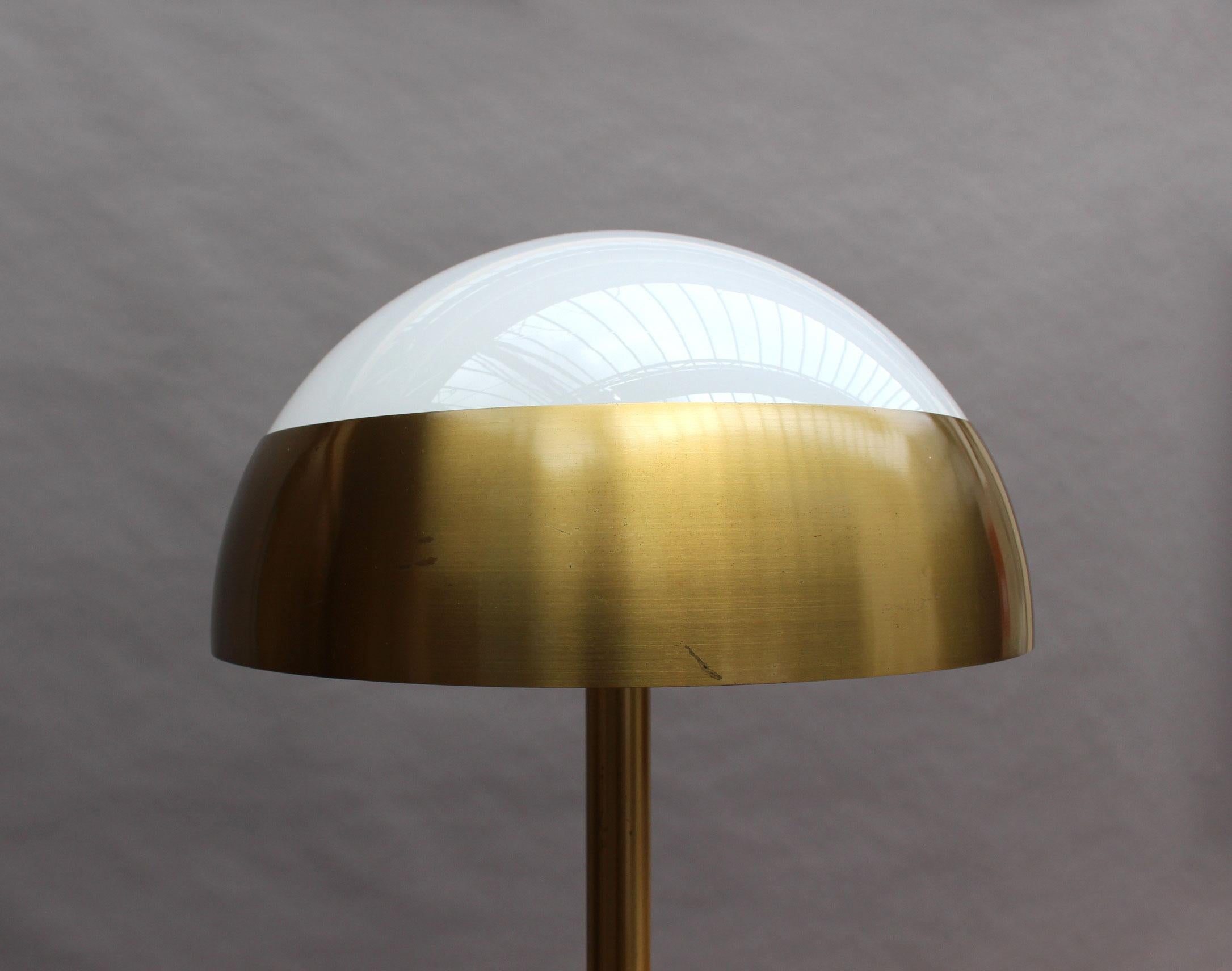 Fine French Art Deco Table Lamp by Jean Perzel For Sale 1