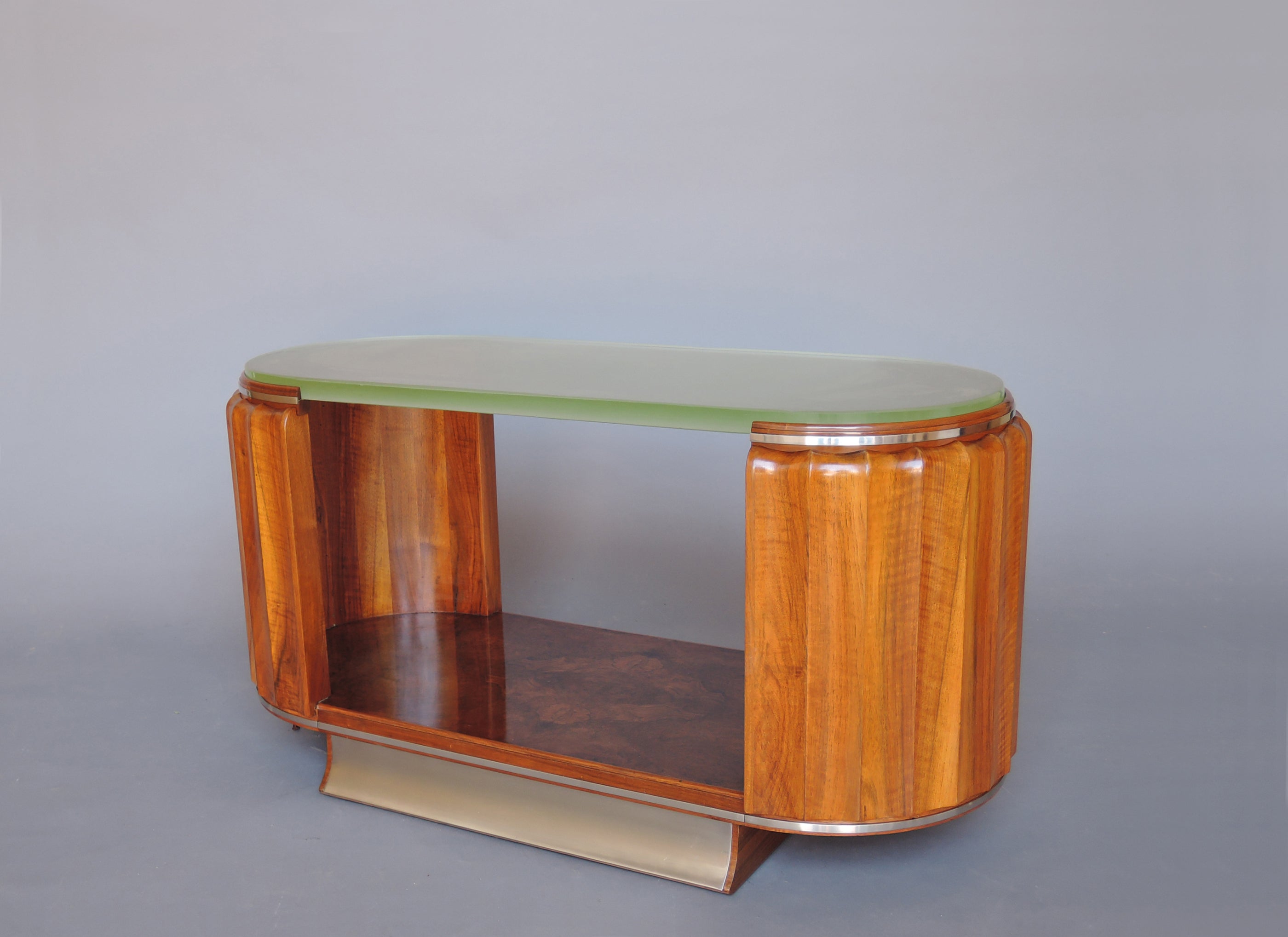 Fine French Art Deco Two-Tier Coffee Table by Haentges In Good Condition For Sale In Long Island City, NY