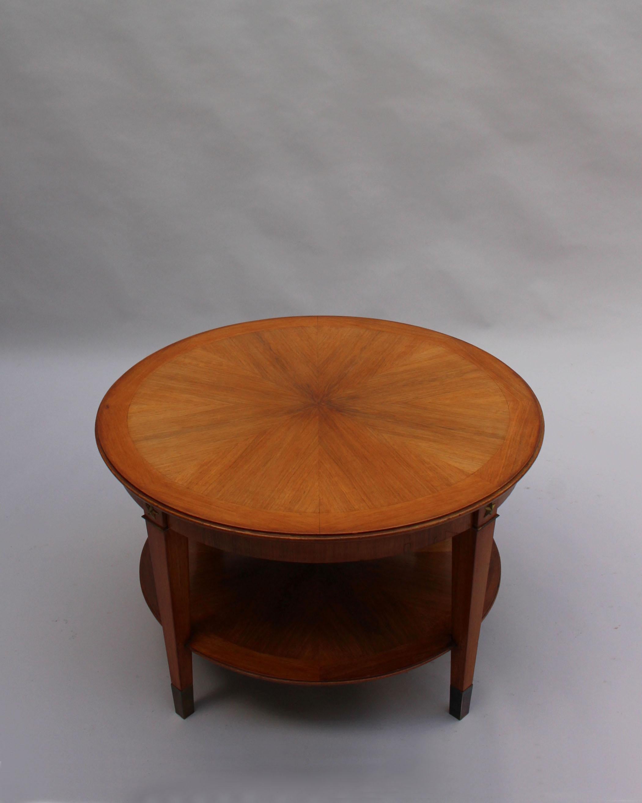 Milieu du XXe siècle Guéridon à deux étages Art Déco français de Dominique en vente