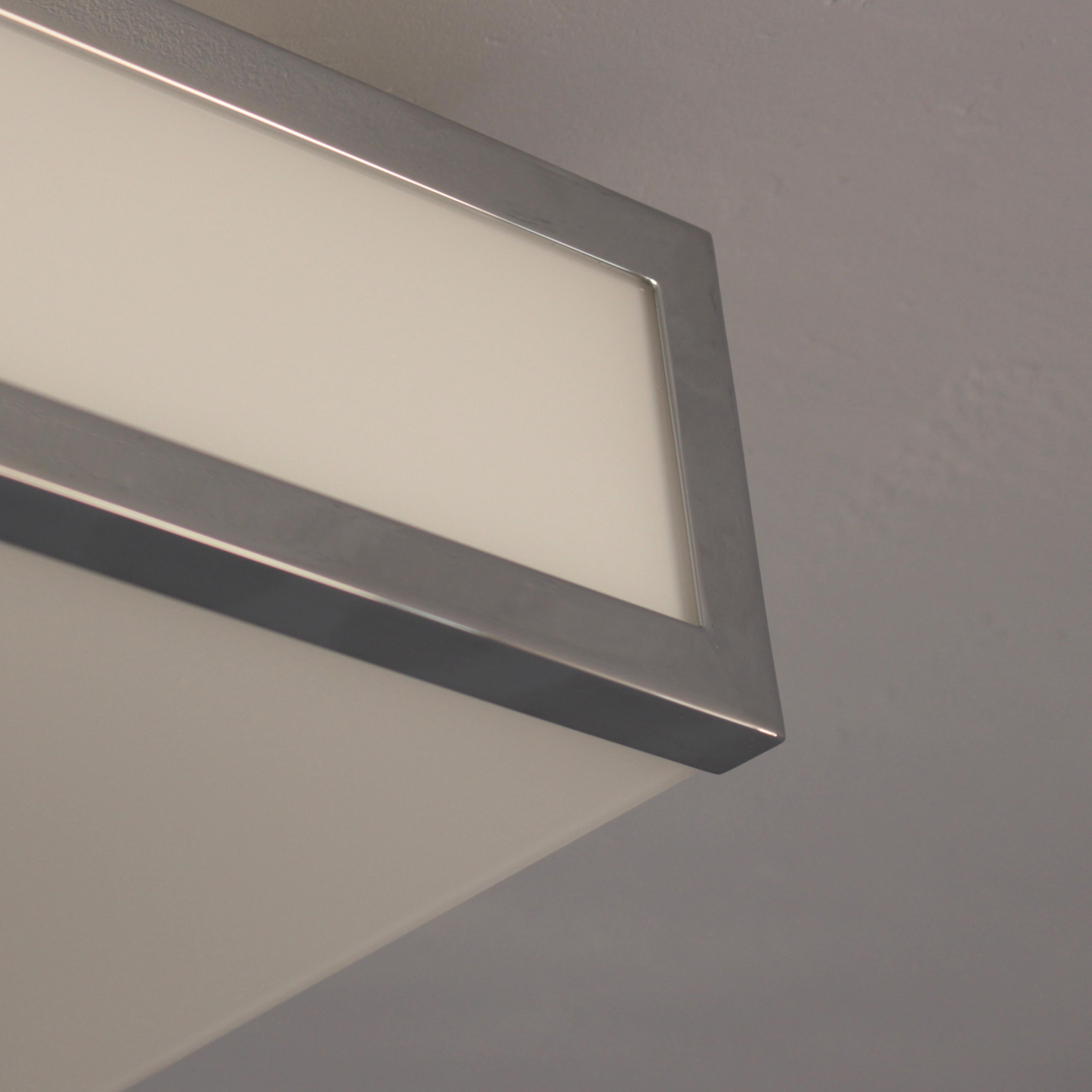 Lampada ad incasso in vetro bianco e cromo di Perzel in stile Art Deco francese in vendita 4