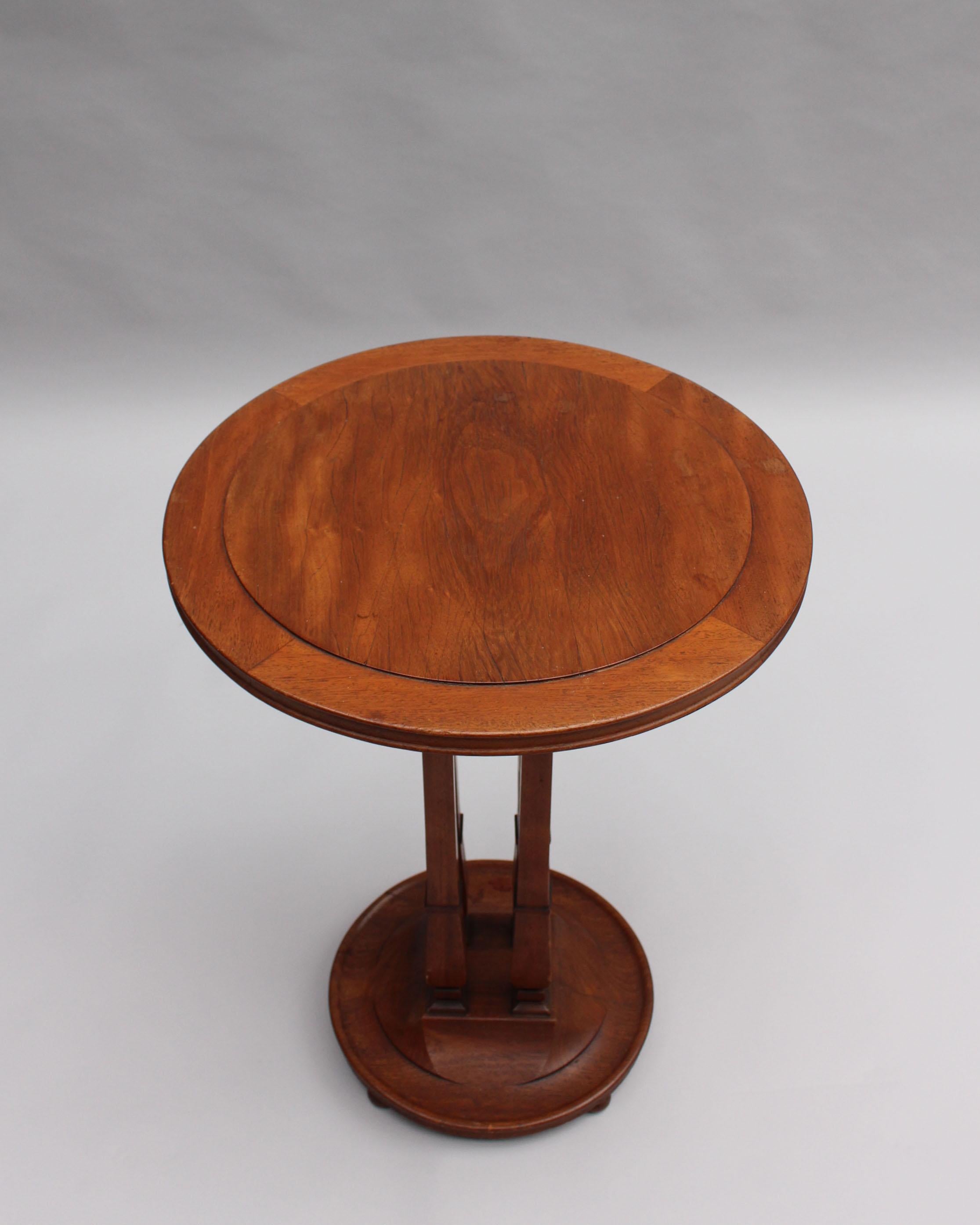 Guéridon en noyer Art Déco de Tony Selmersheim de style Art nouveau français en vente 2