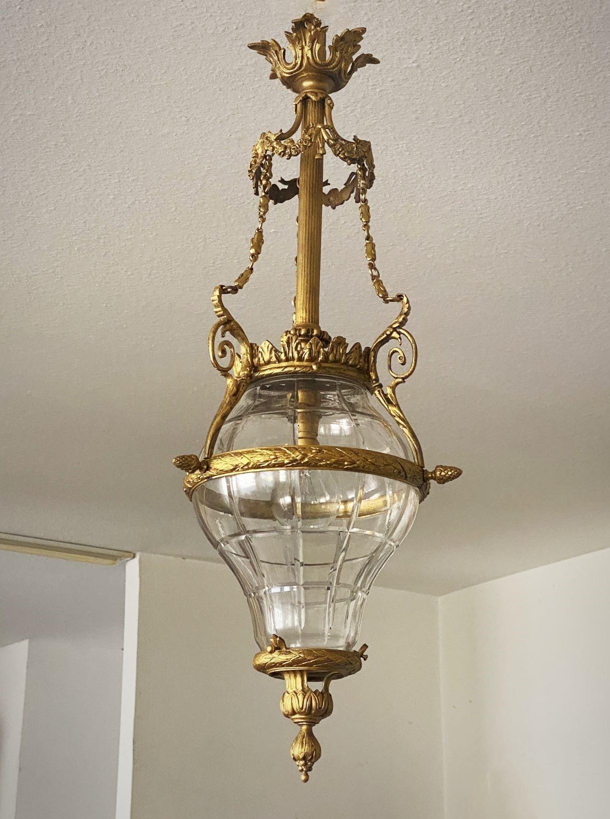 French Belle Époque Cut-Glass Gilt Bronze Lantern, 1900-1910 In Good Condition For Sale In Frankfurt am Main, DE