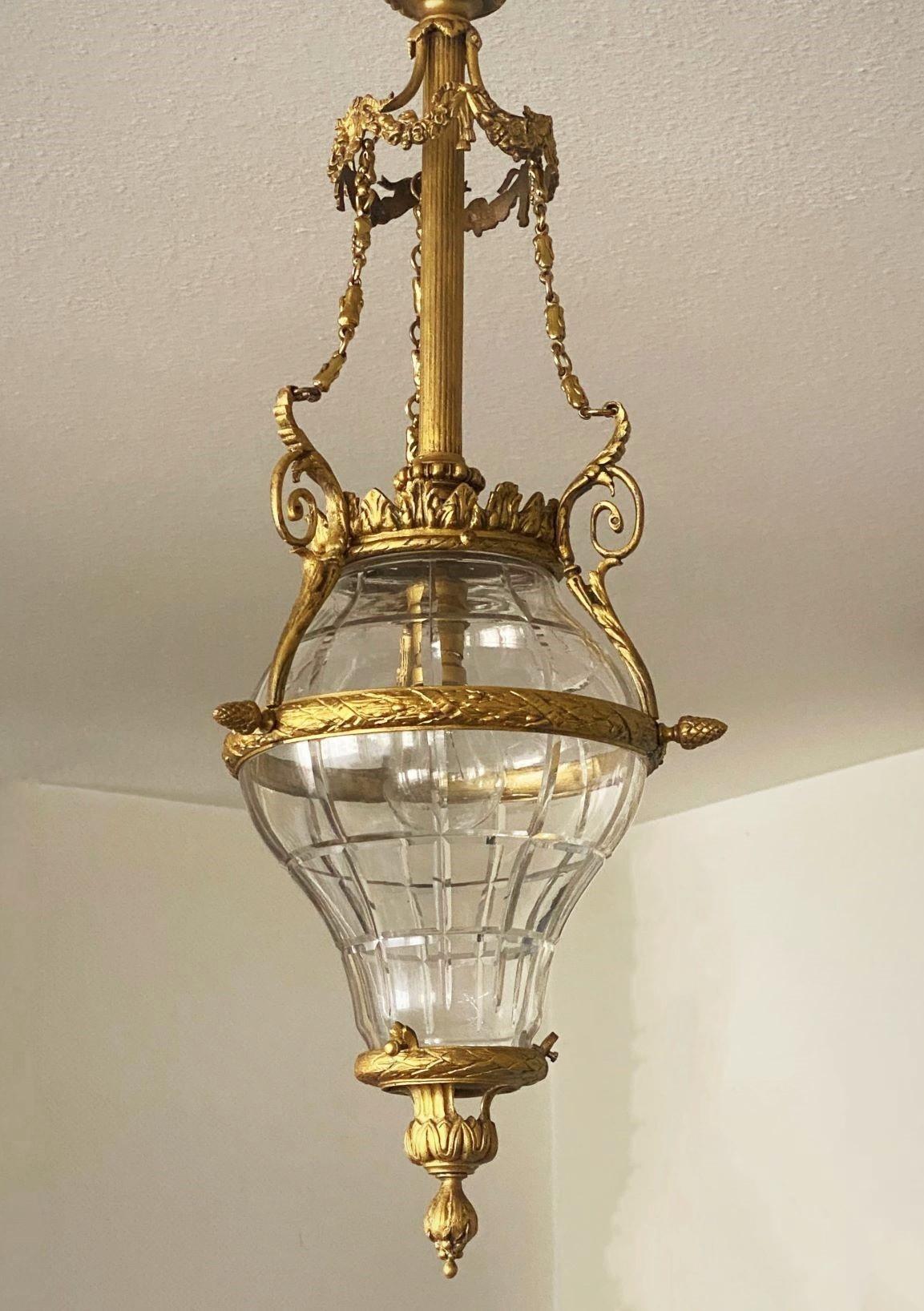 French Belle Époque Cut-Glass Gilt Bronze Lantern, 1900-1910 For Sale 2