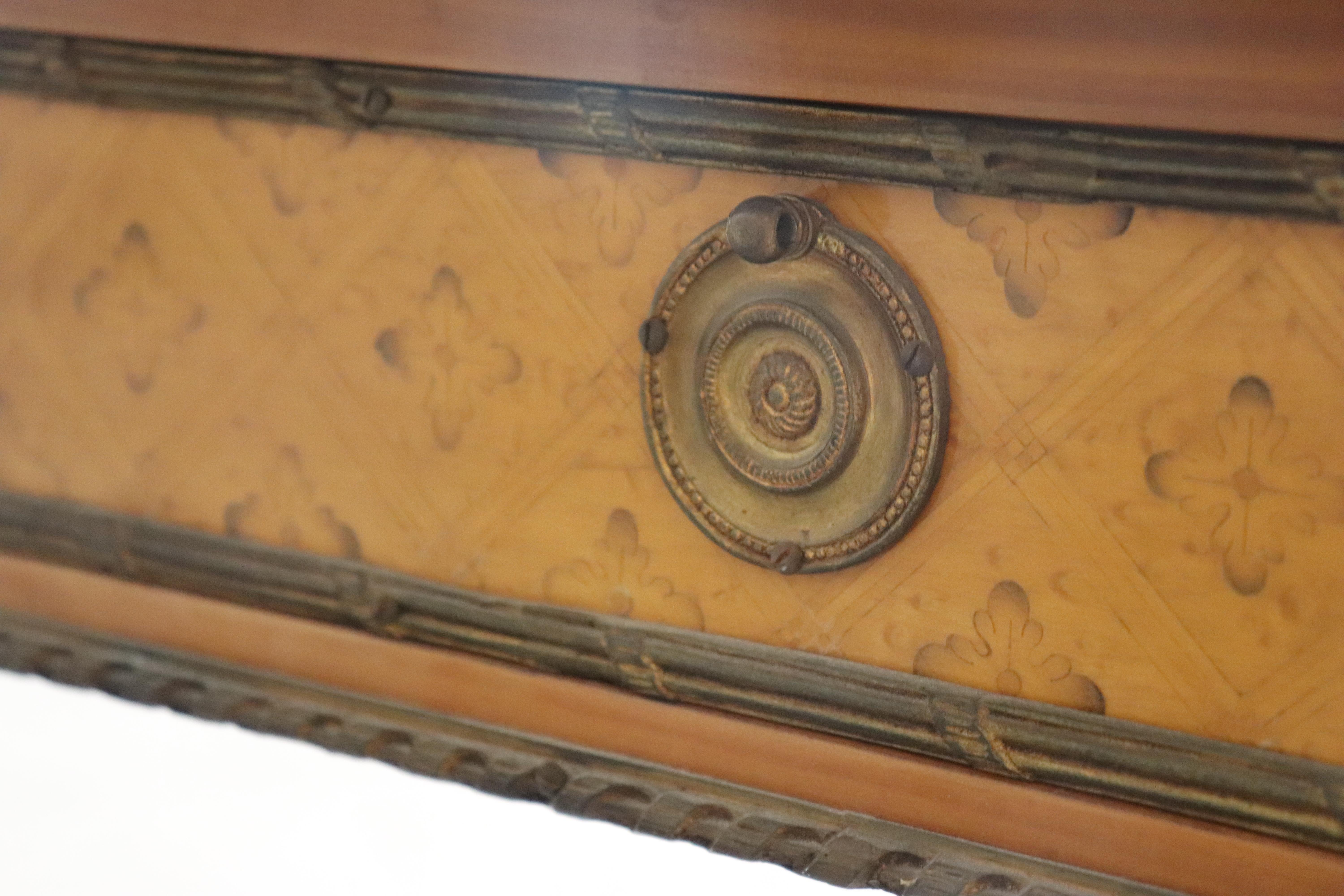 Fine French Bronze Mounted Leather Top French Directoire Bureau Plat Desk For Sale 9