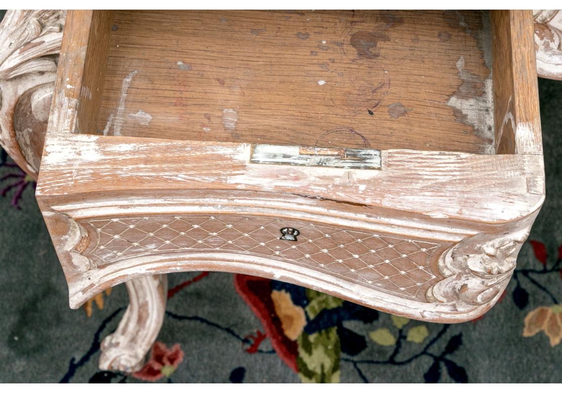 Tavolo da scrittura con piano in pelle in stile rustico francese in vendita 9