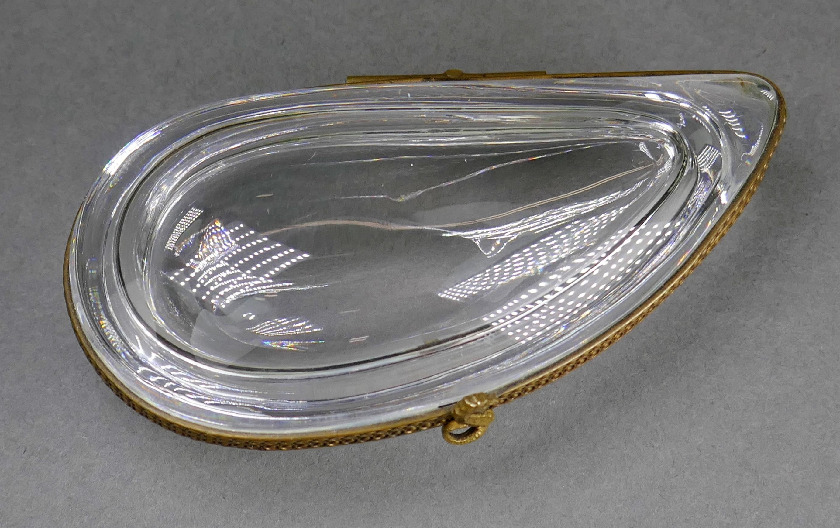 Fine French Crystal Small Box in the Form of a Mussel with a Seahorse Clasp. It has light signs of age to the edge of the foot. Thi sis a beautiful and unique piece. 