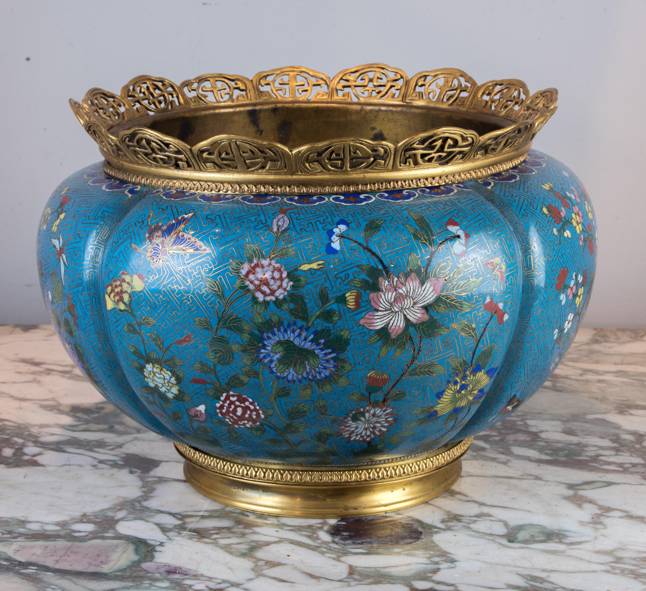 Fine French Japonisme Cloisonné Enamel Bronze Centerpiece Attributed to Ferdinan In Good Condition For Sale In New York, NY