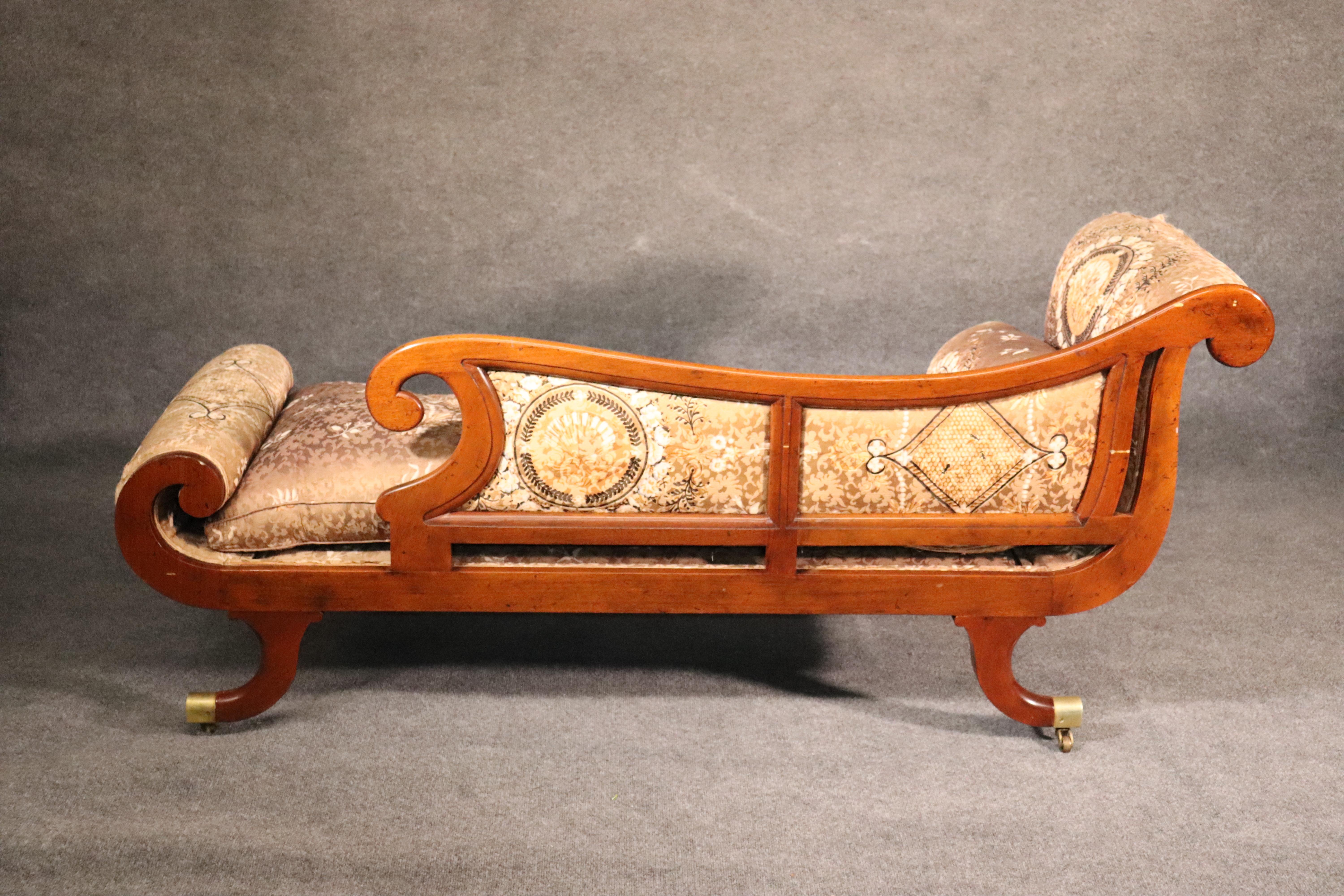Fine French Louis XV Bronze Mounted Ormolu Recamier Daybed Chaise, circa 1890 5
