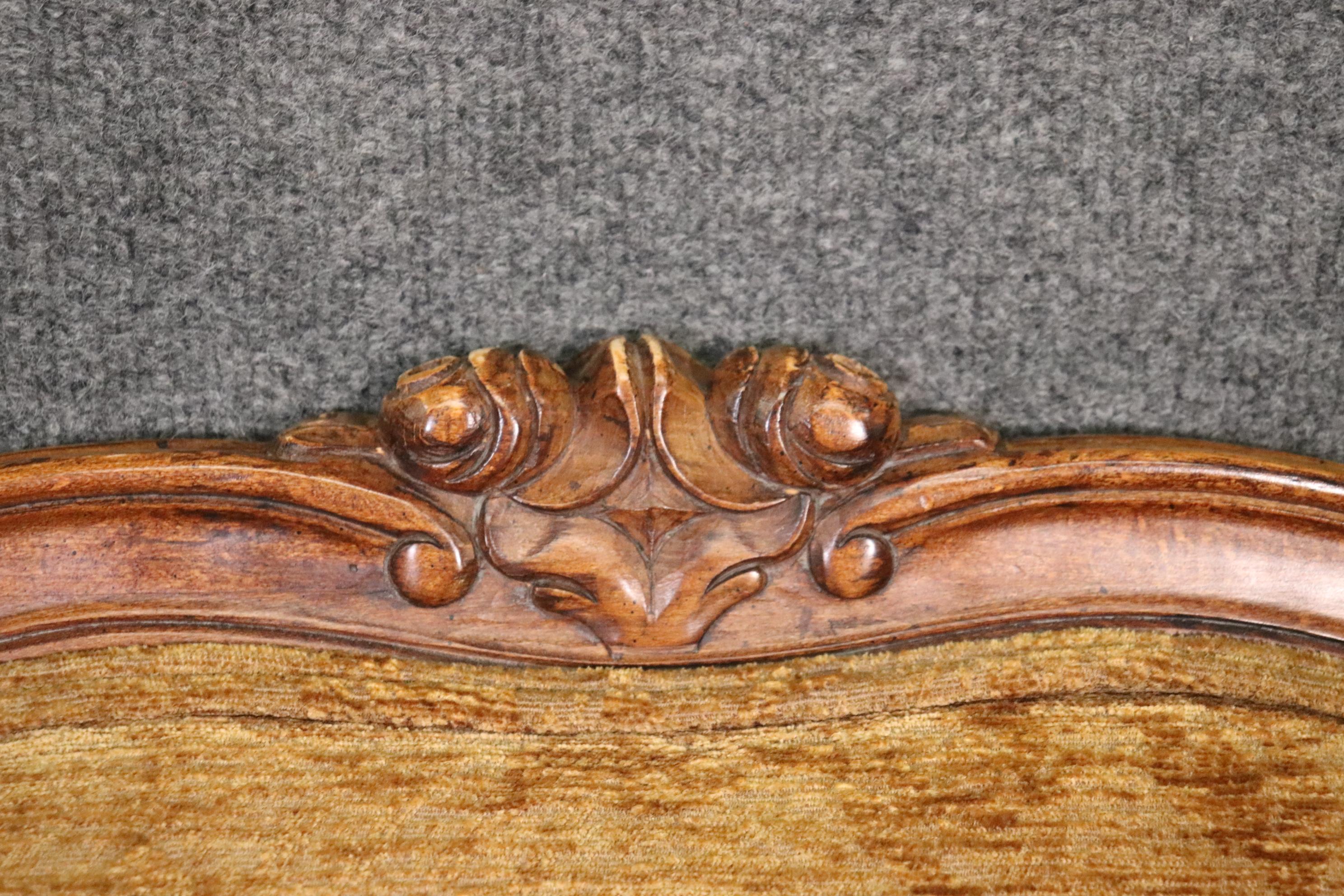 Fine French Louis XV Carved Walnut Settee Canape Sofa circa 1920 7