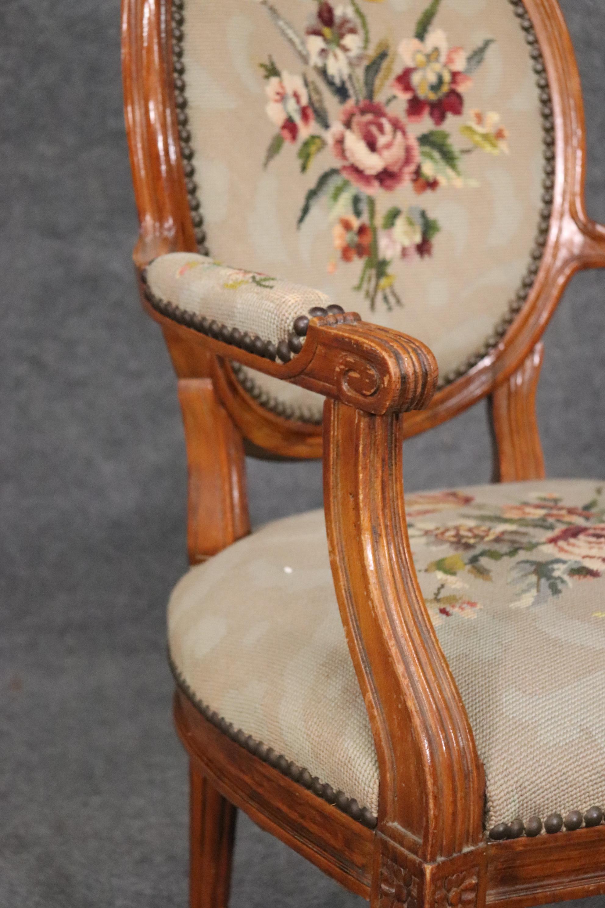 Fine French Louis XVI Carved Walnut Needlepoint Armchair Circa 1940 For Sale 5