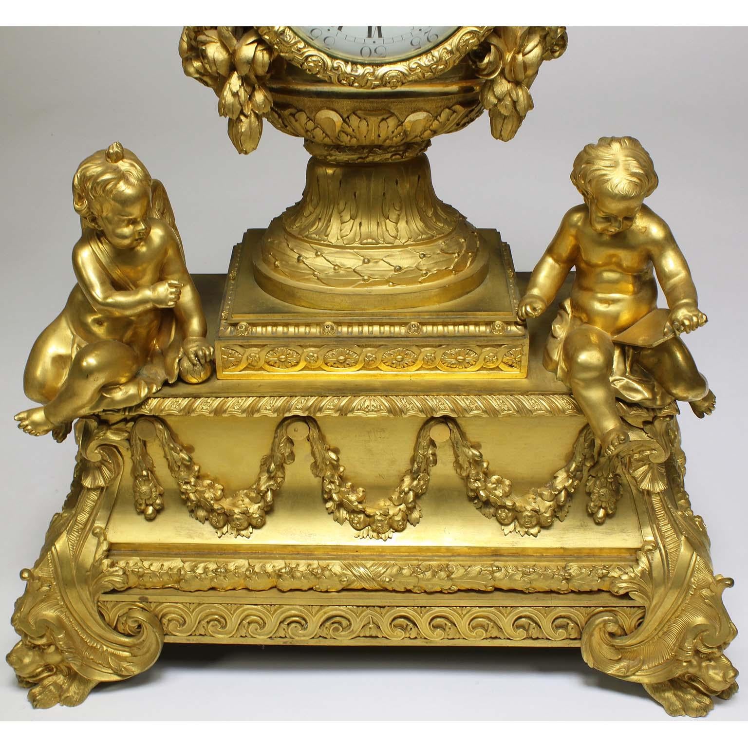 Kaminuhr aus vergoldeter Bronze im Louis-XVI.-Stil von Étienne Le Noir, Paris (Porzellan) im Angebot