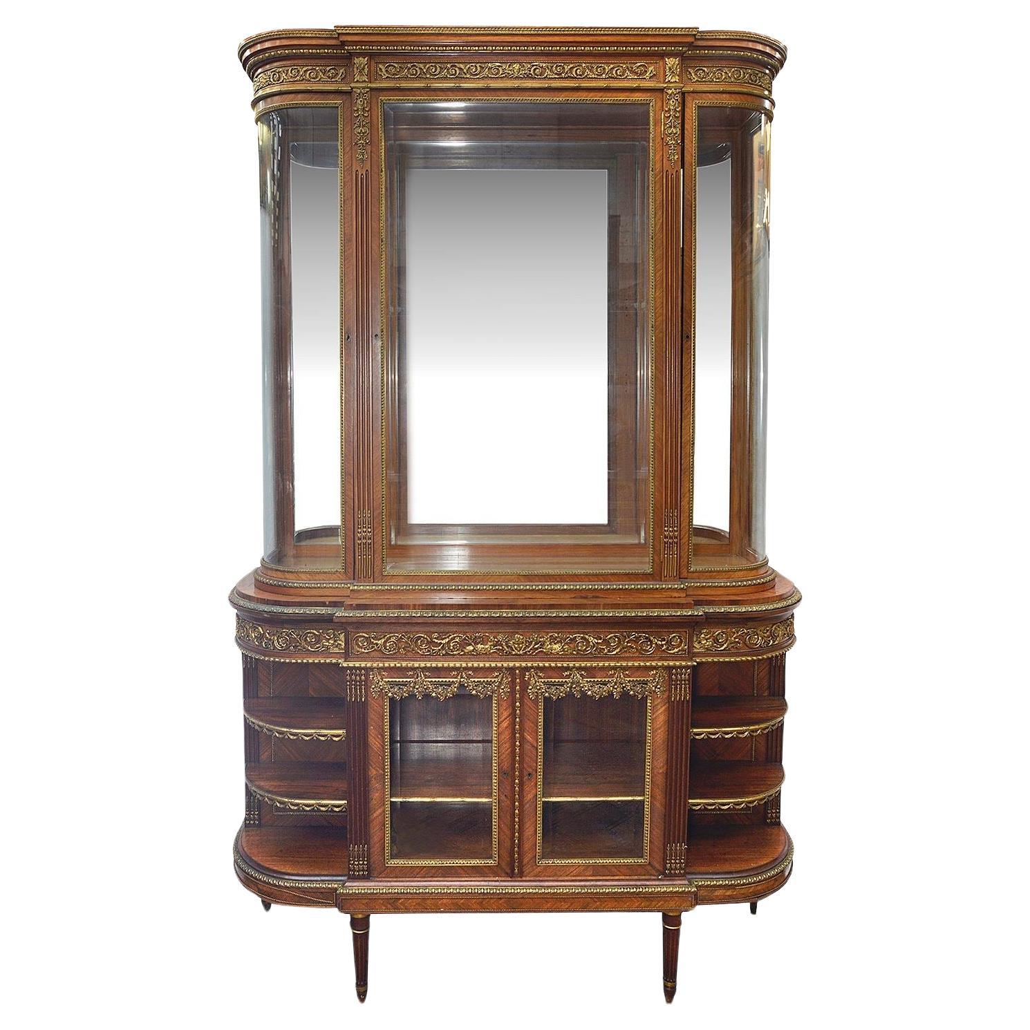 Fine French Louis XVI style vitrine, after Linke For Sale