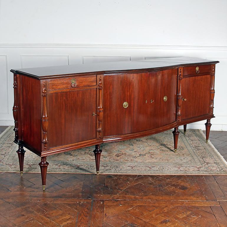 Fine French Mahogany Buffet, Circa 1950 In Good Condition For Sale In Vancouver, British Columbia