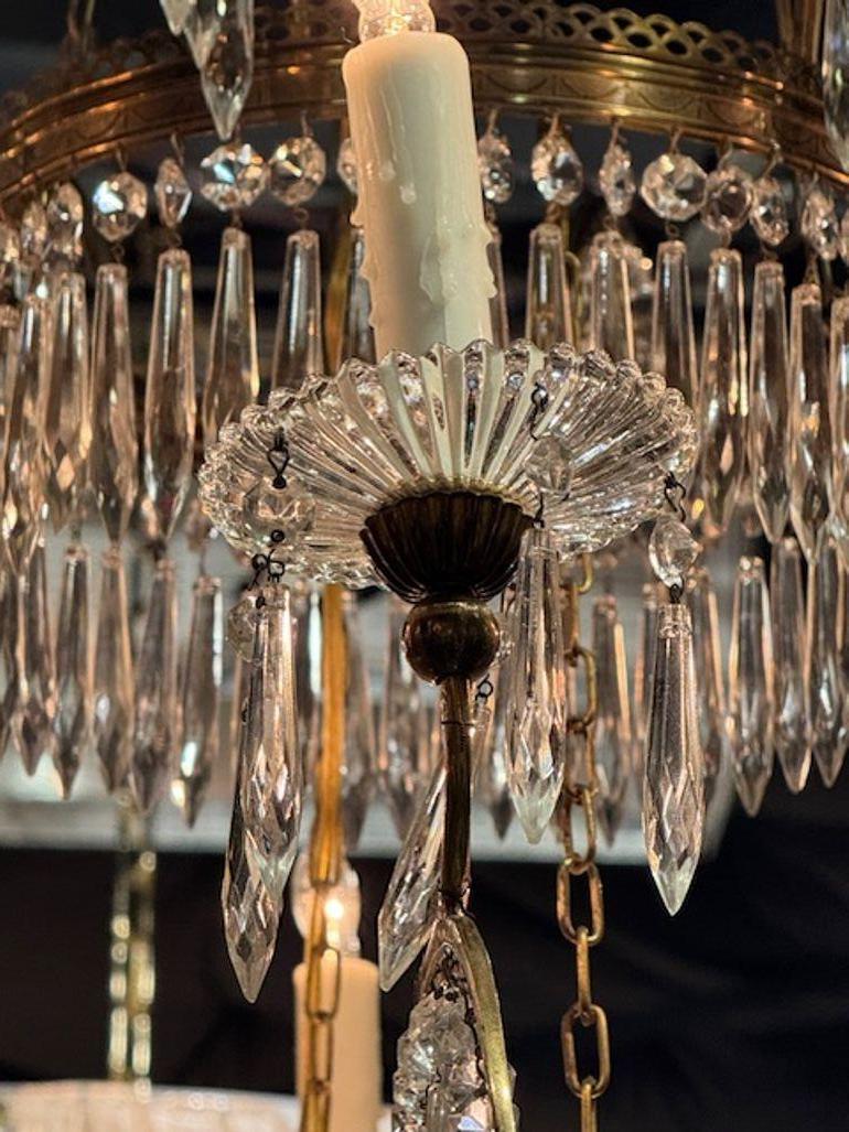 Lustre français Maison Jansen en bronze doré et cristal Bon état - En vente à Dallas, TX