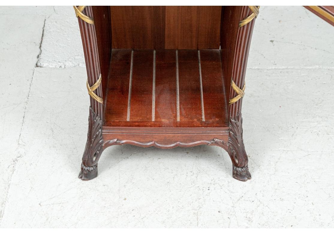 Dorato Fine French Marble Top Vitrine Cabinet in vendita