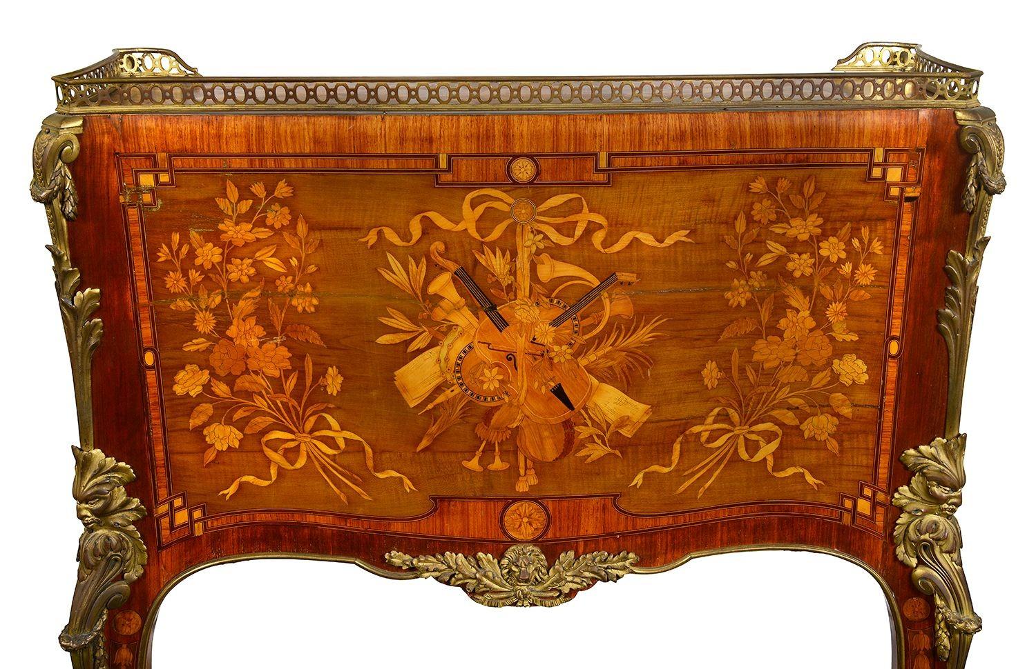 Fine French Marquetry bureau, circa 1880. For Sale 3