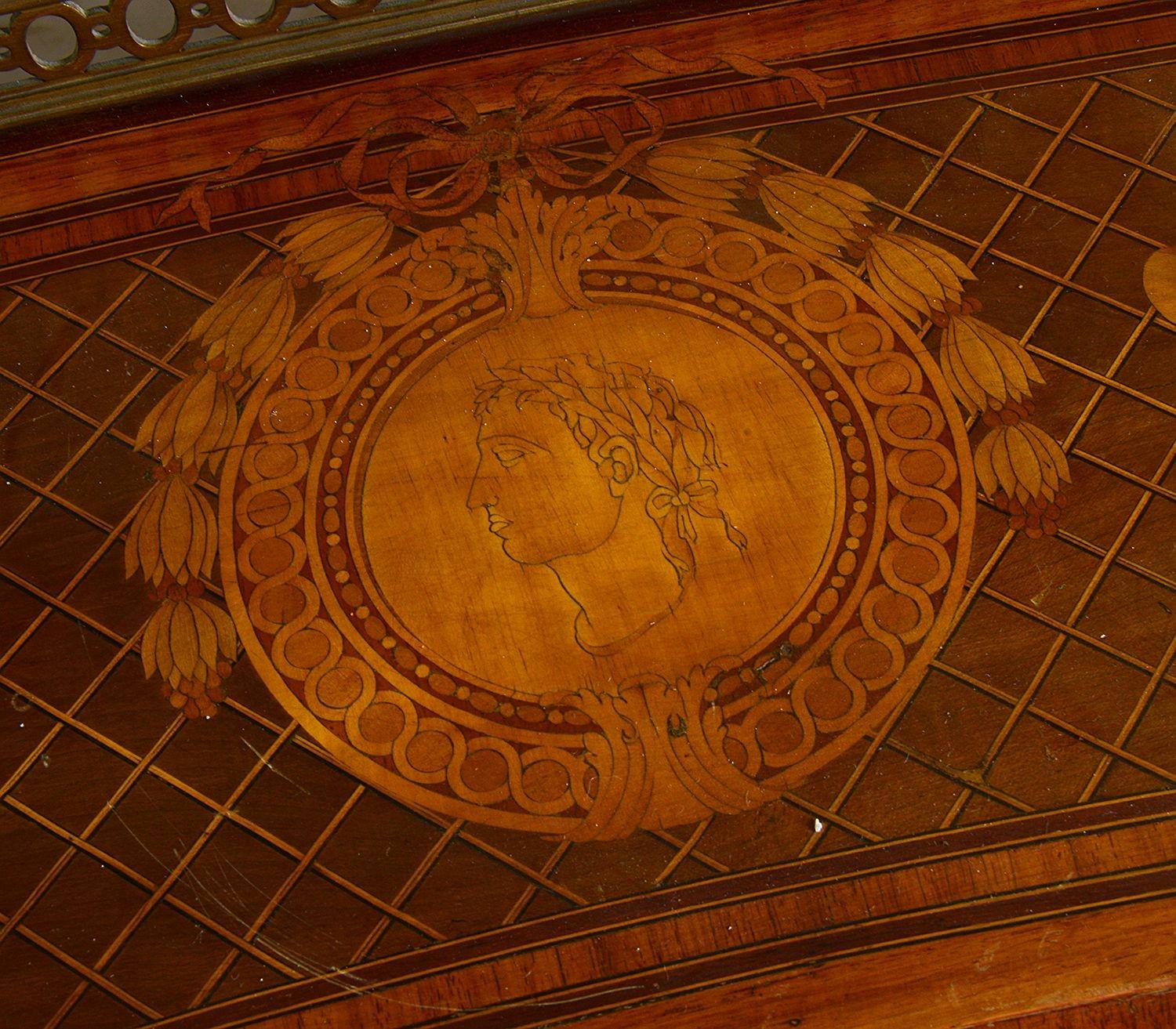 Fine French Marquetry bureau, circa 1880. For Sale 6