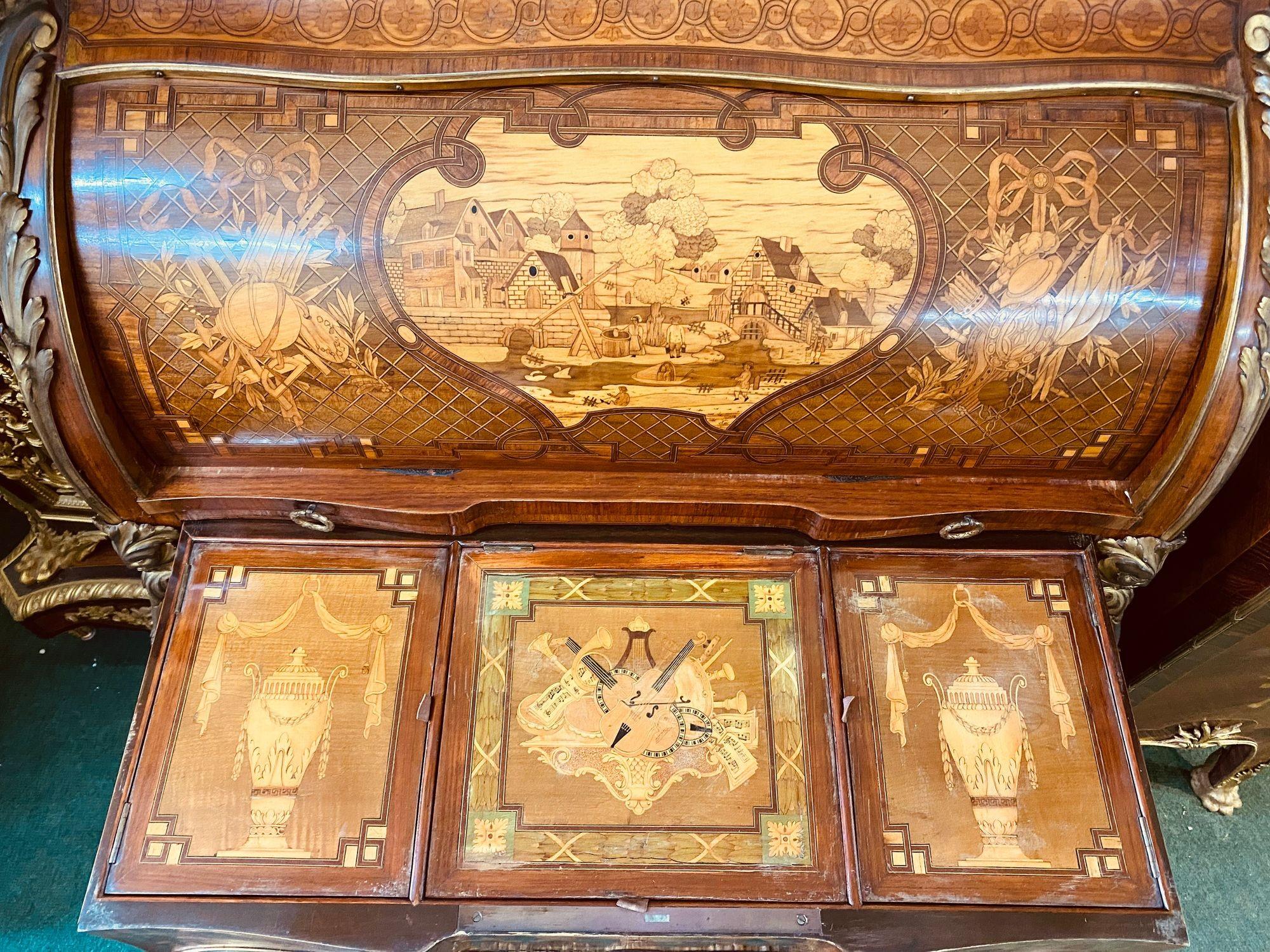 Fine French Marquetry bureau, circa 1880. For Sale 8