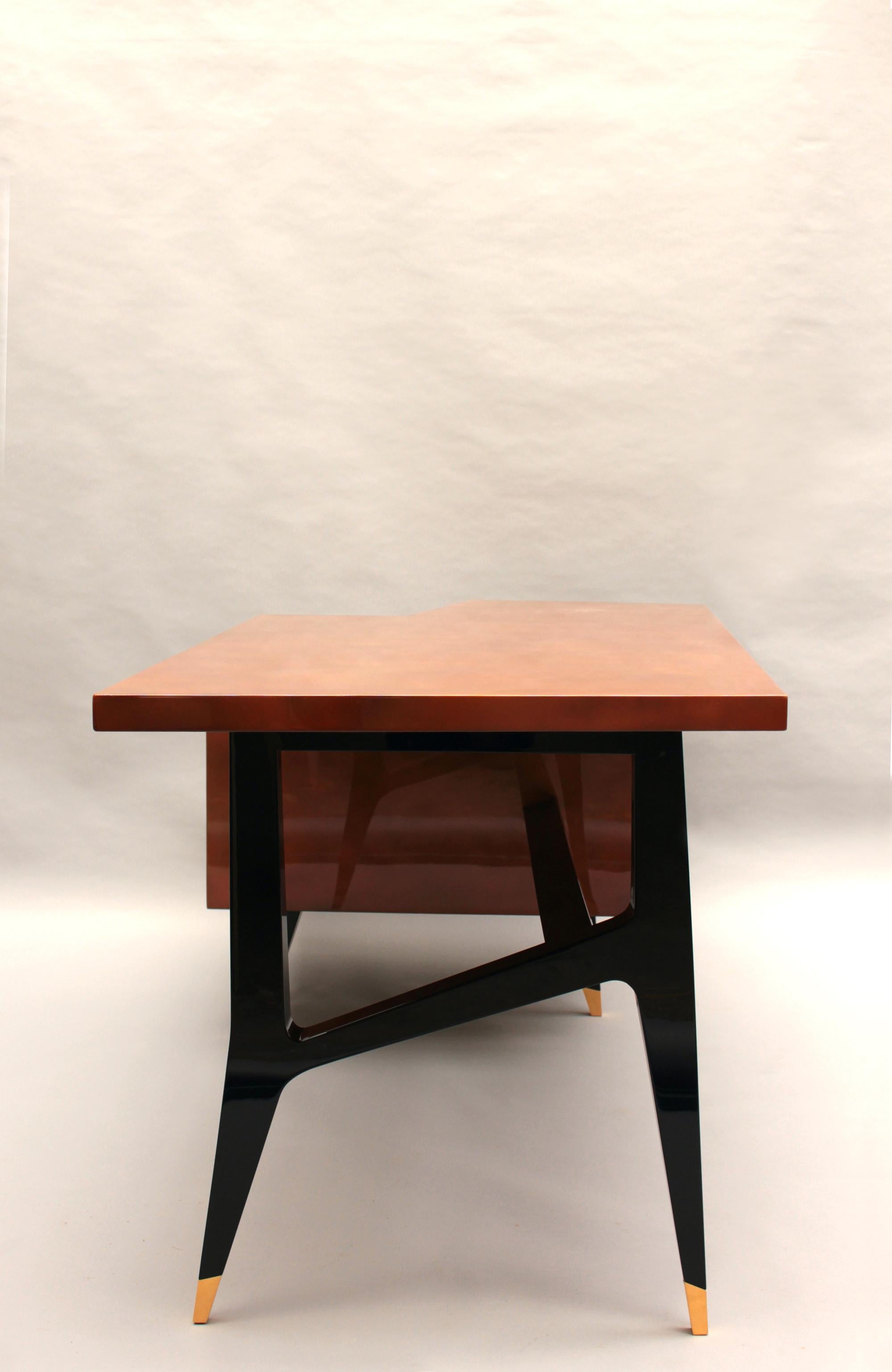 Fine French Mid-Century Lacquered Desk by Raphael  For Sale 5