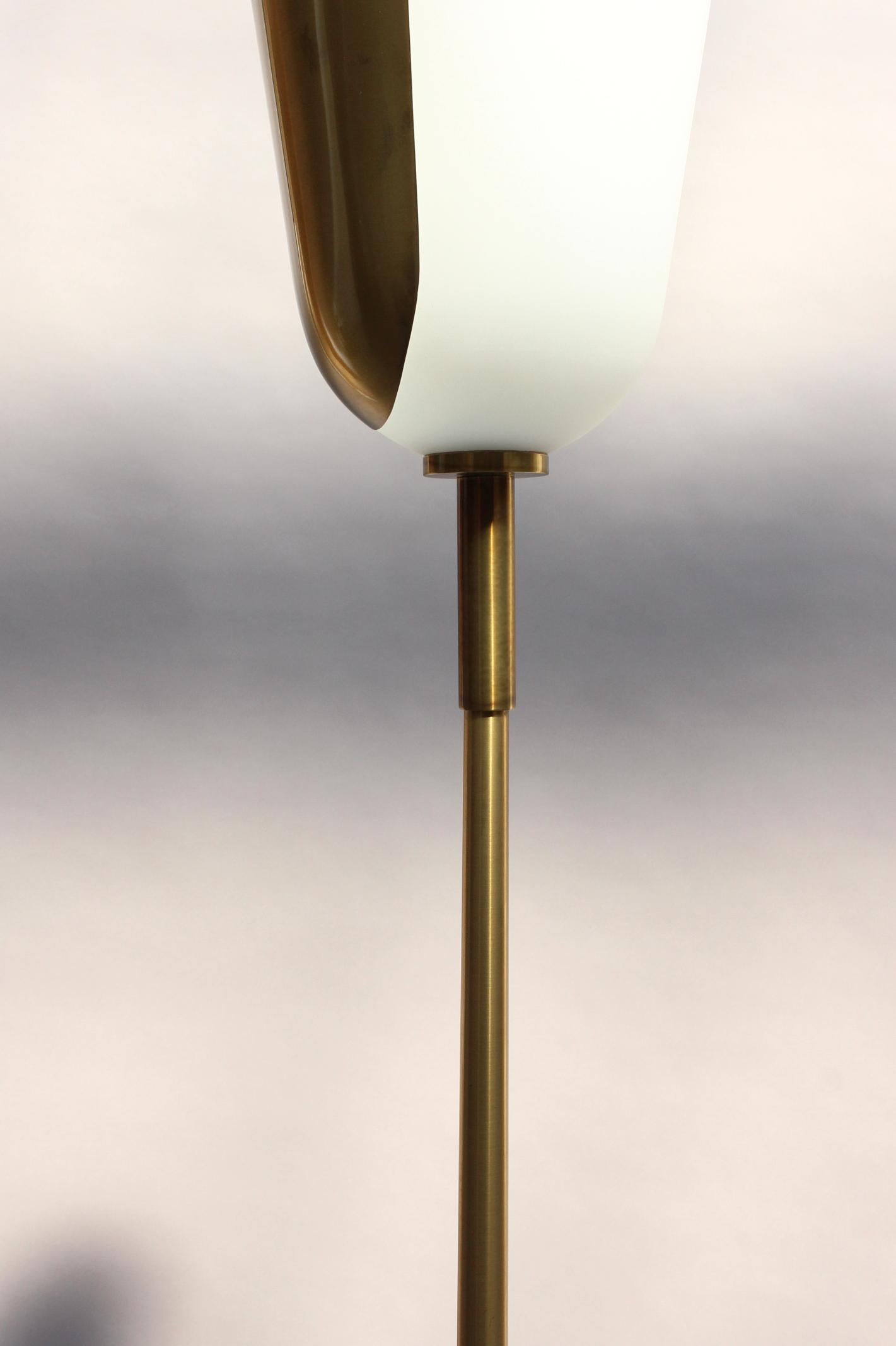 Fine French Mid-Century Bronze and Glass Floor Lamp by Jean Perzel For Sale 3