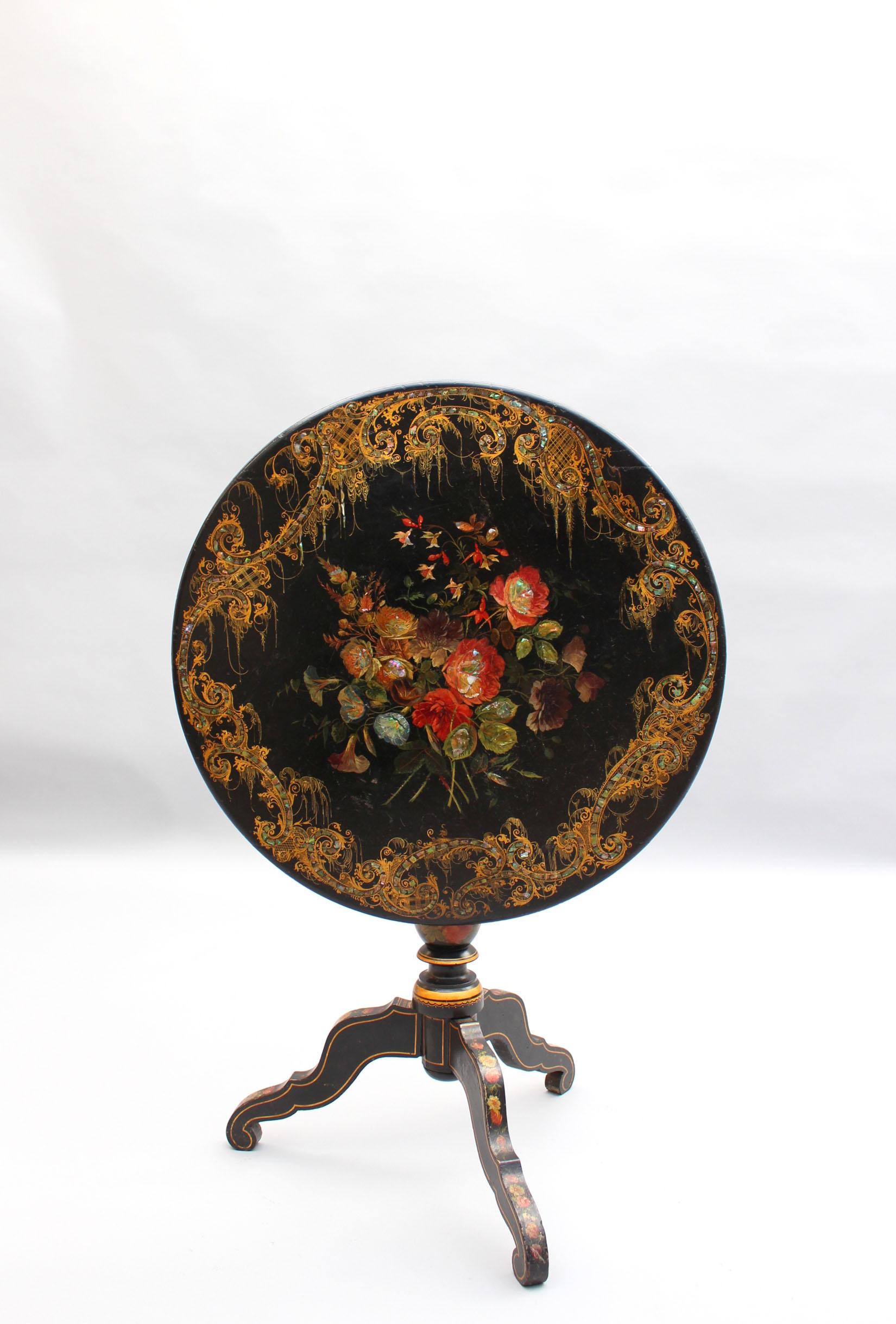 Fine French Napoleon III Lacquered Tilt-Top Table For Sale 2